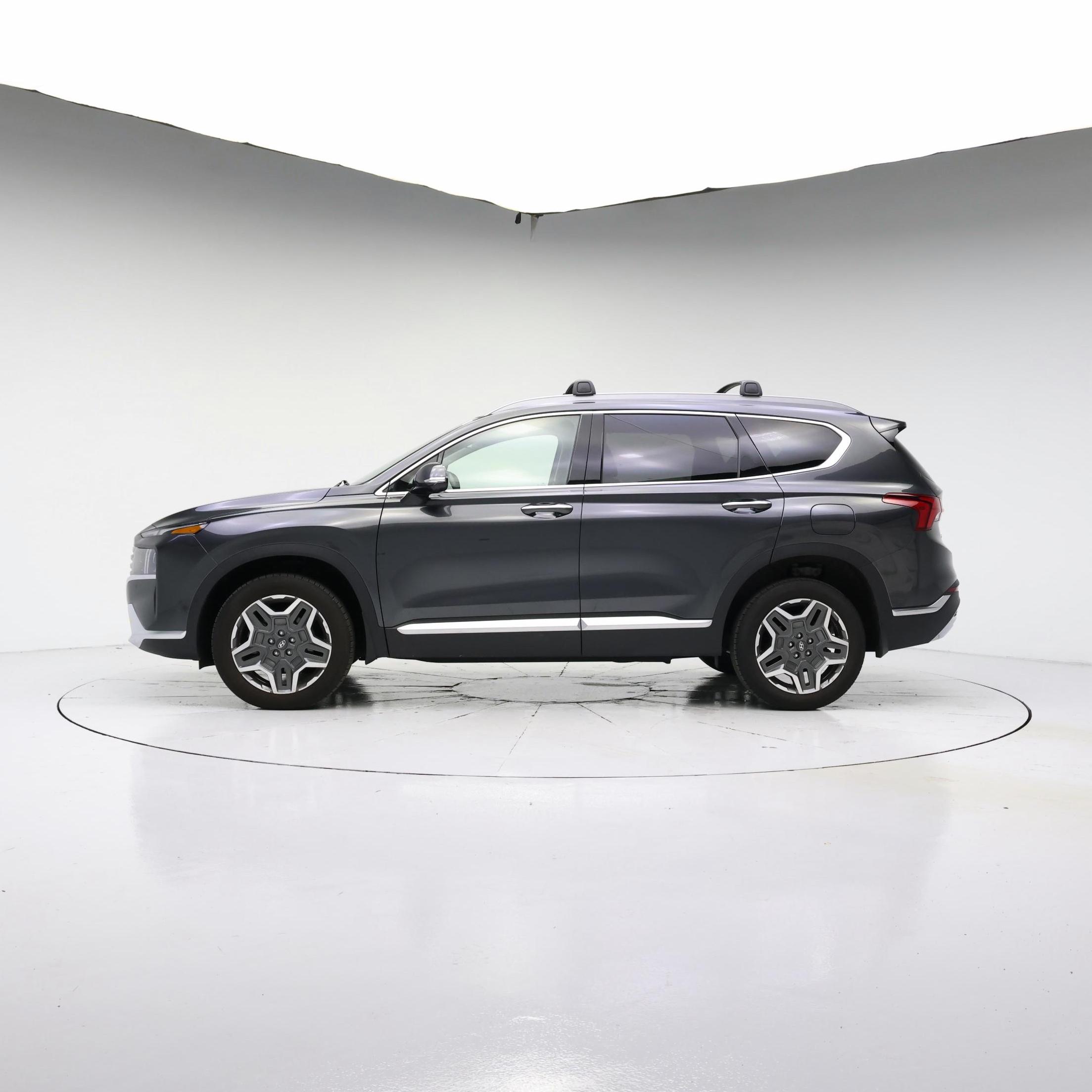 Thumbnail: 2022 Hyundai Santa Fe - 3