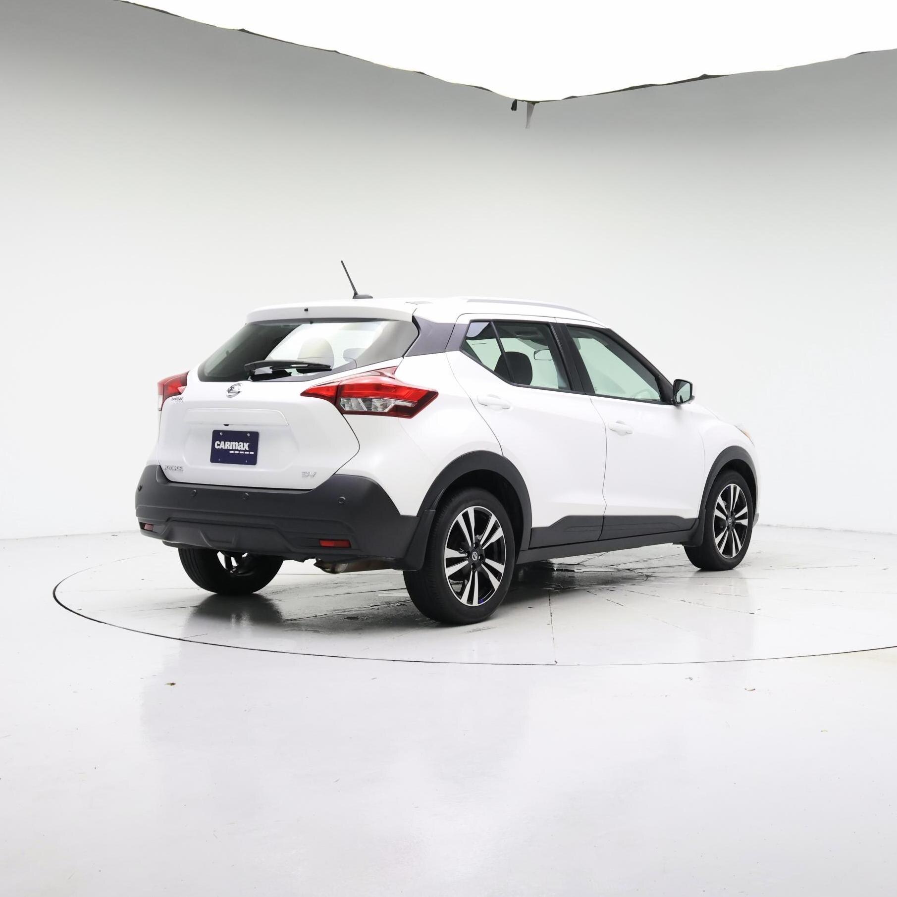 Thumbnail: 2020 Nissan Kicks - 8