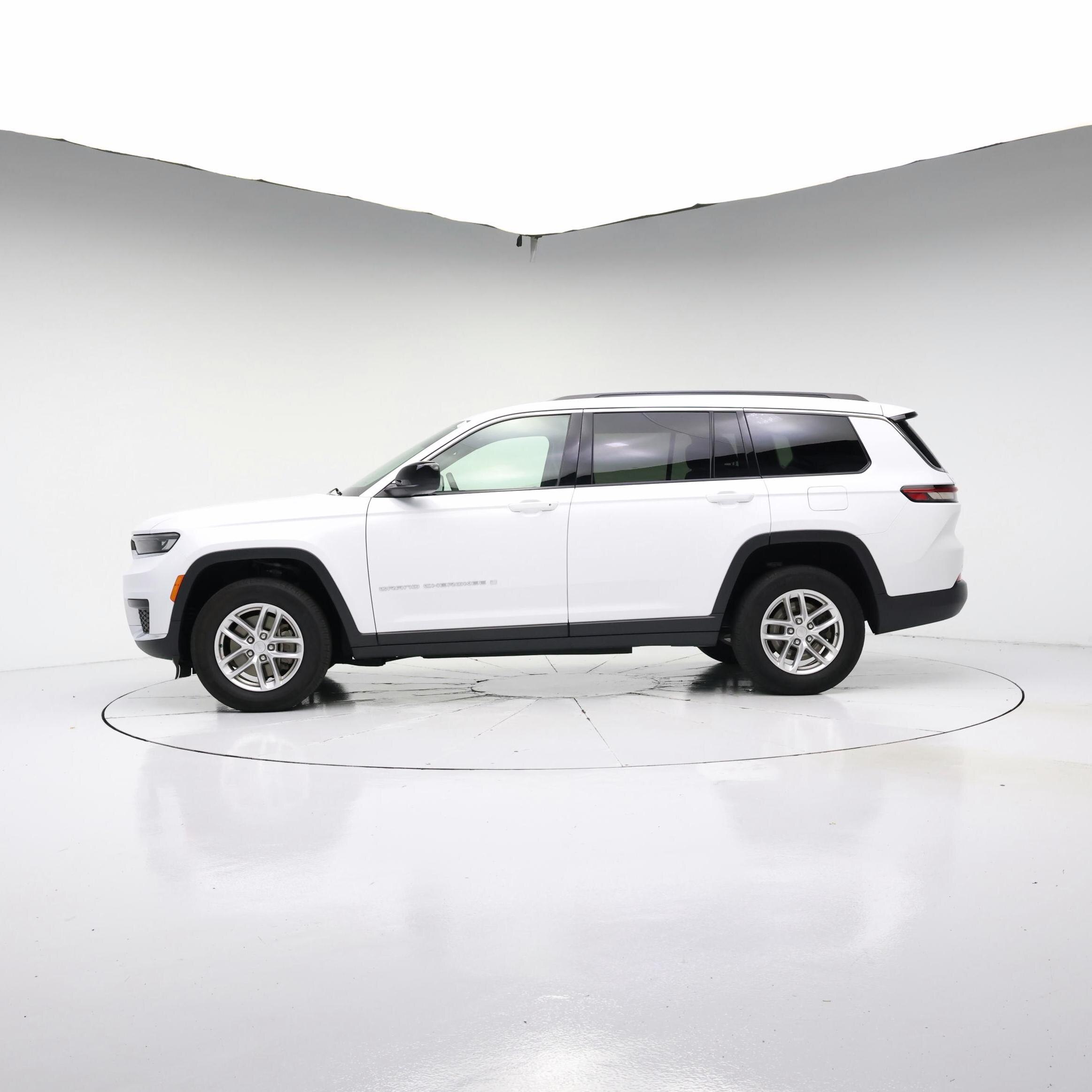 Thumbnail: 2024 Jeep Grand Cherokee L - 3
