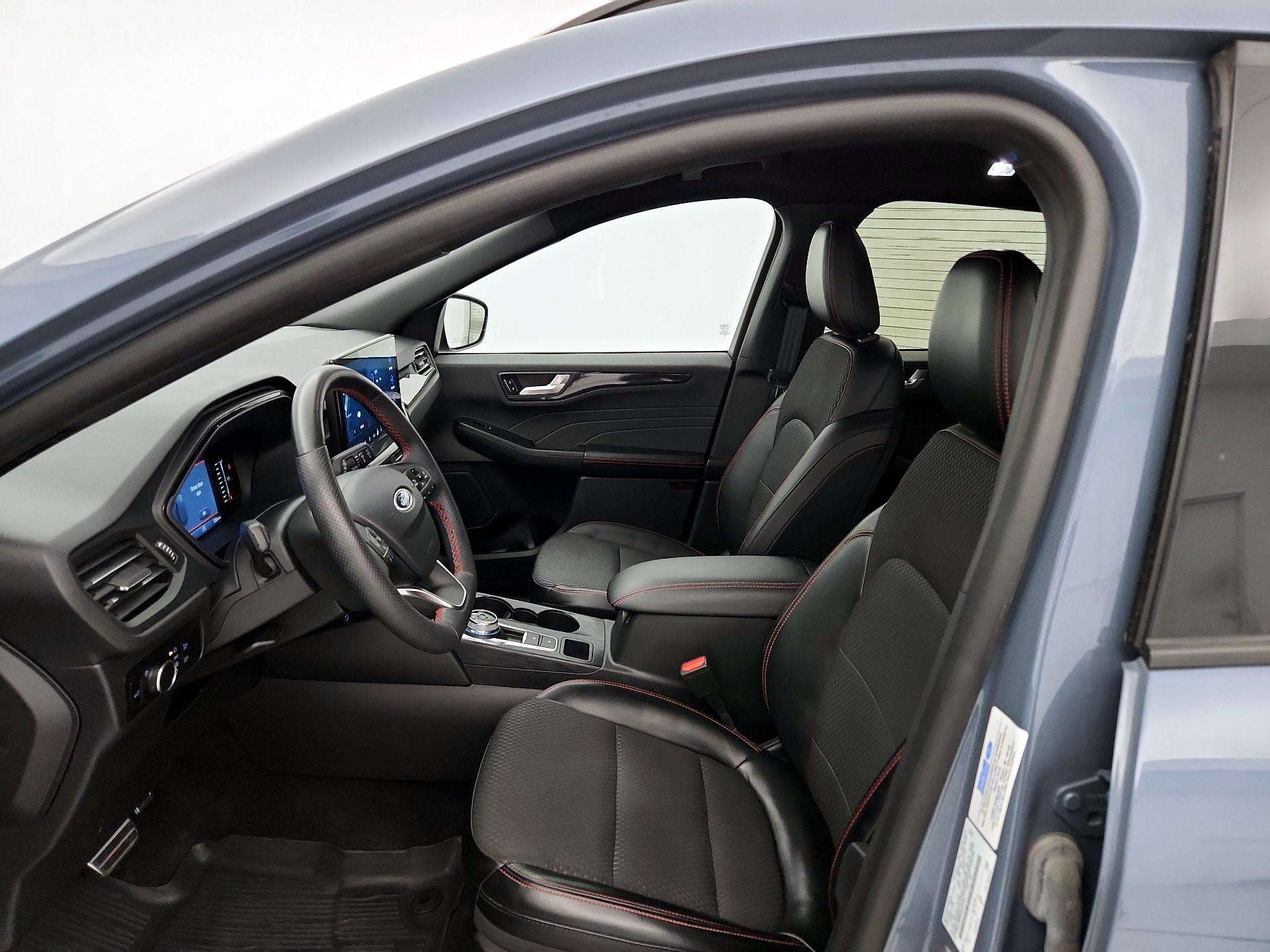 Thumbnail: 2023 Ford Escape - 11