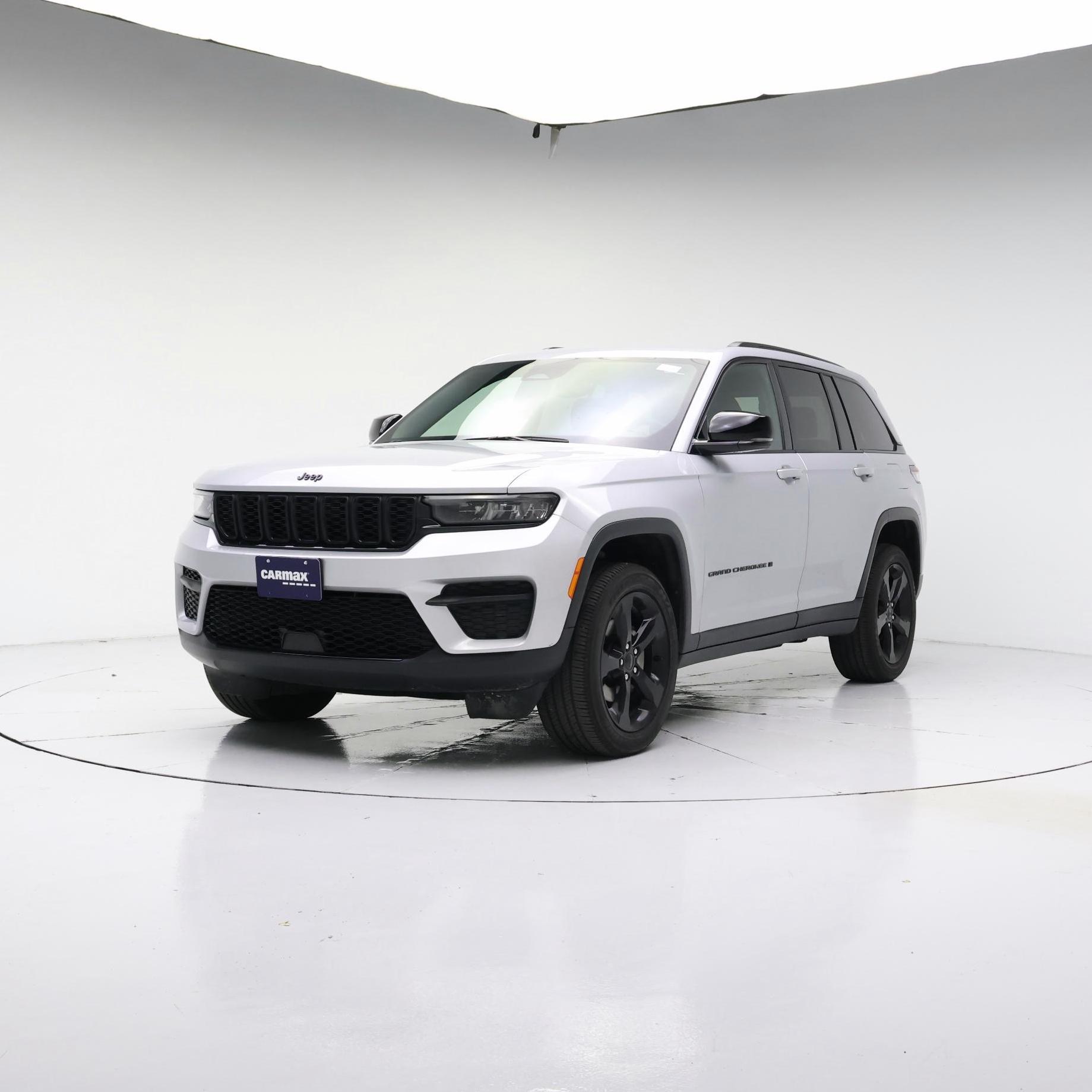 Thumbnail: 2024 Jeep Grand Cherokee - 4