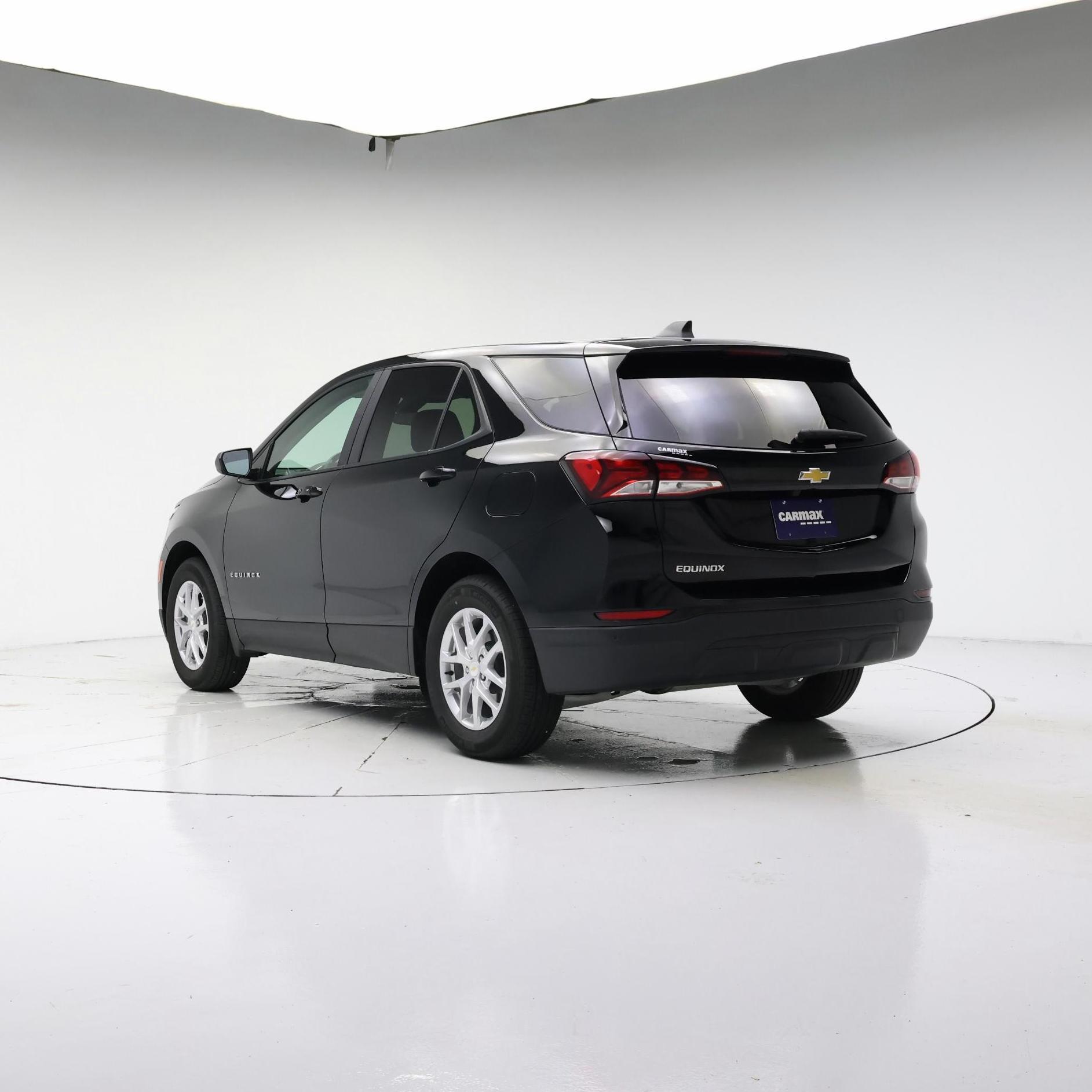 Thumbnail: 2024 Chevrolet Equinox - 2