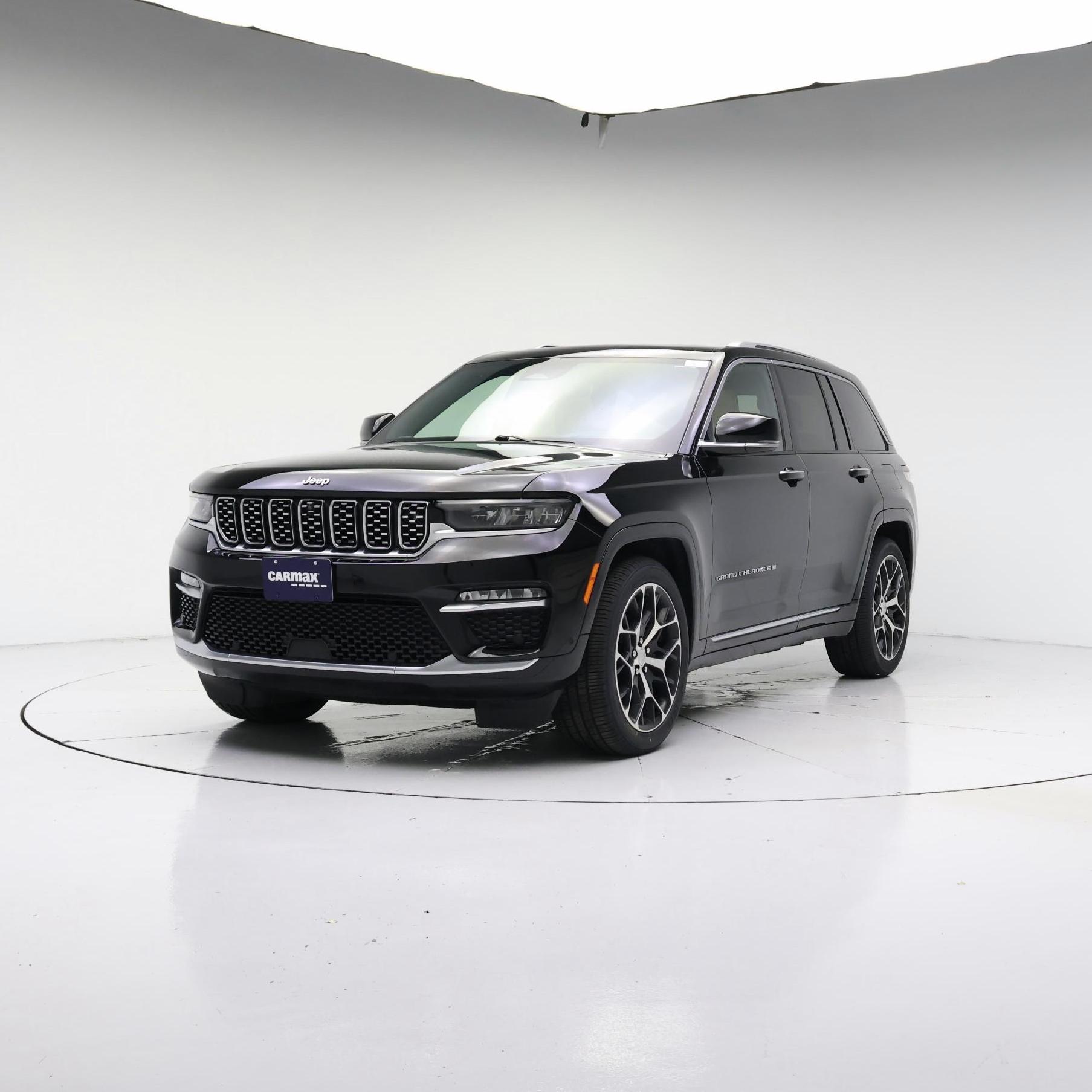 Thumbnail: 2023 Jeep Grand Cherokee - 4
