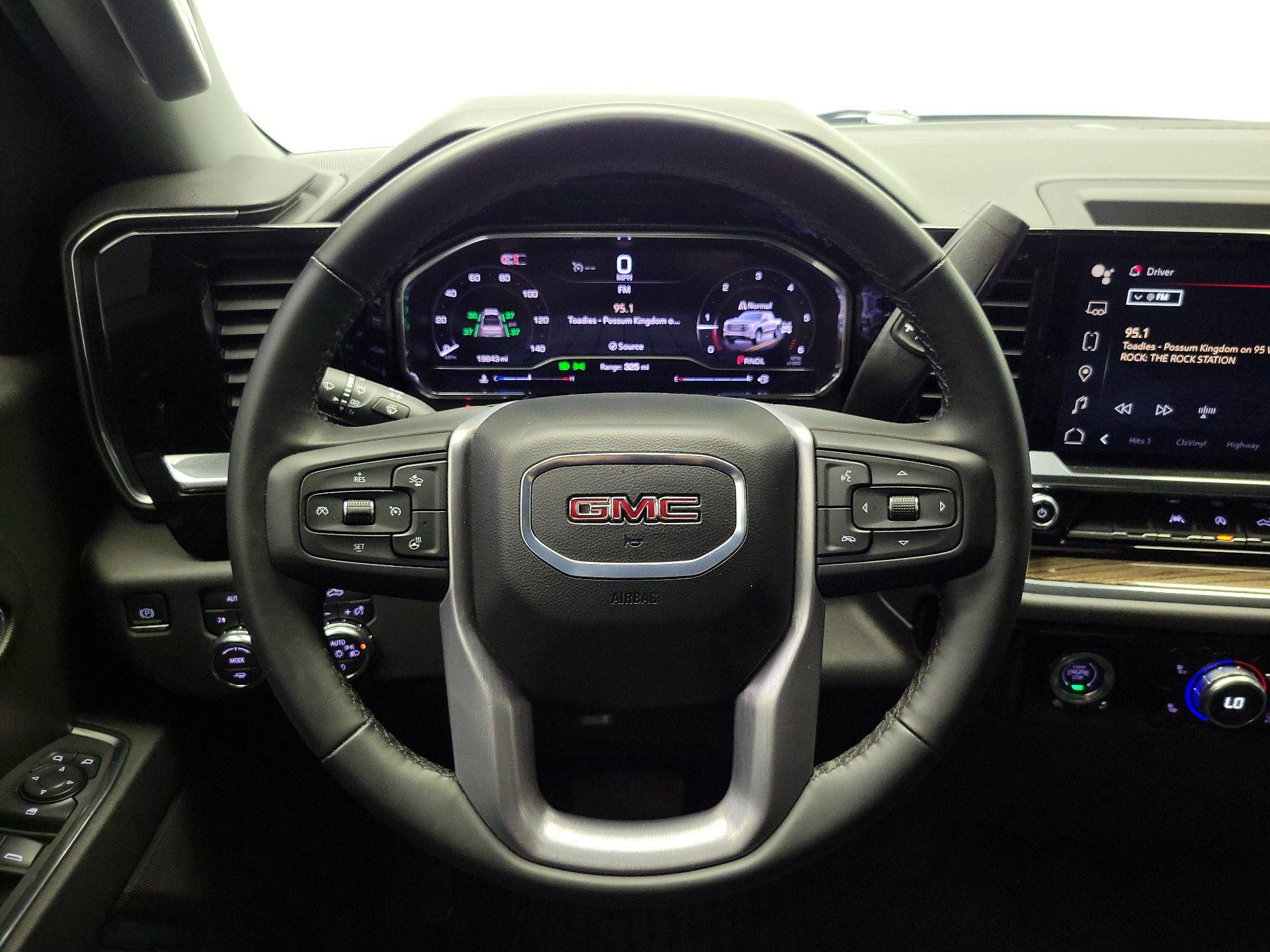Thumbnail: 2024 GMC Sierra 1500 - 10