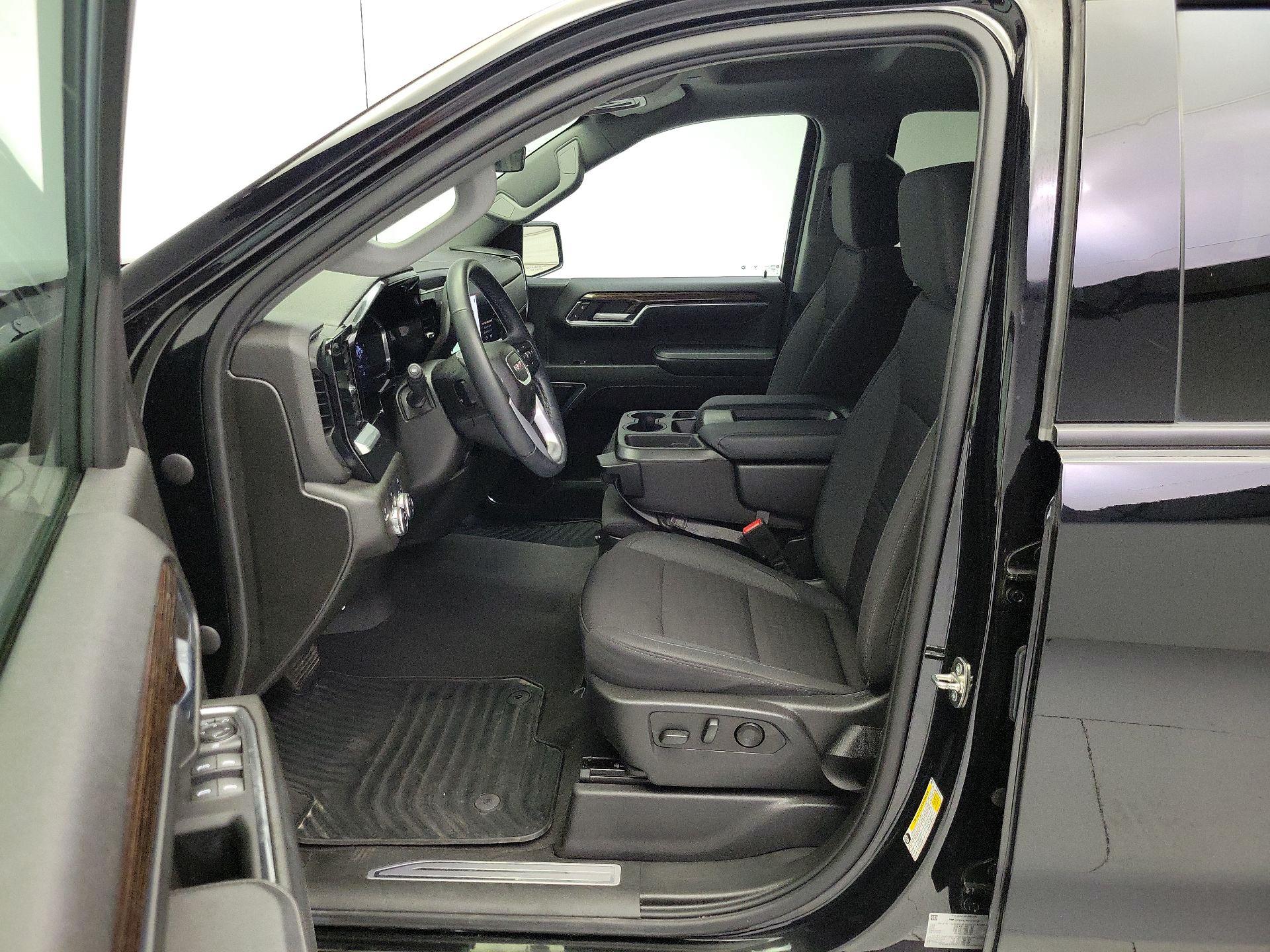 Thumbnail: 2023 GMC Sierra 1500 - 11