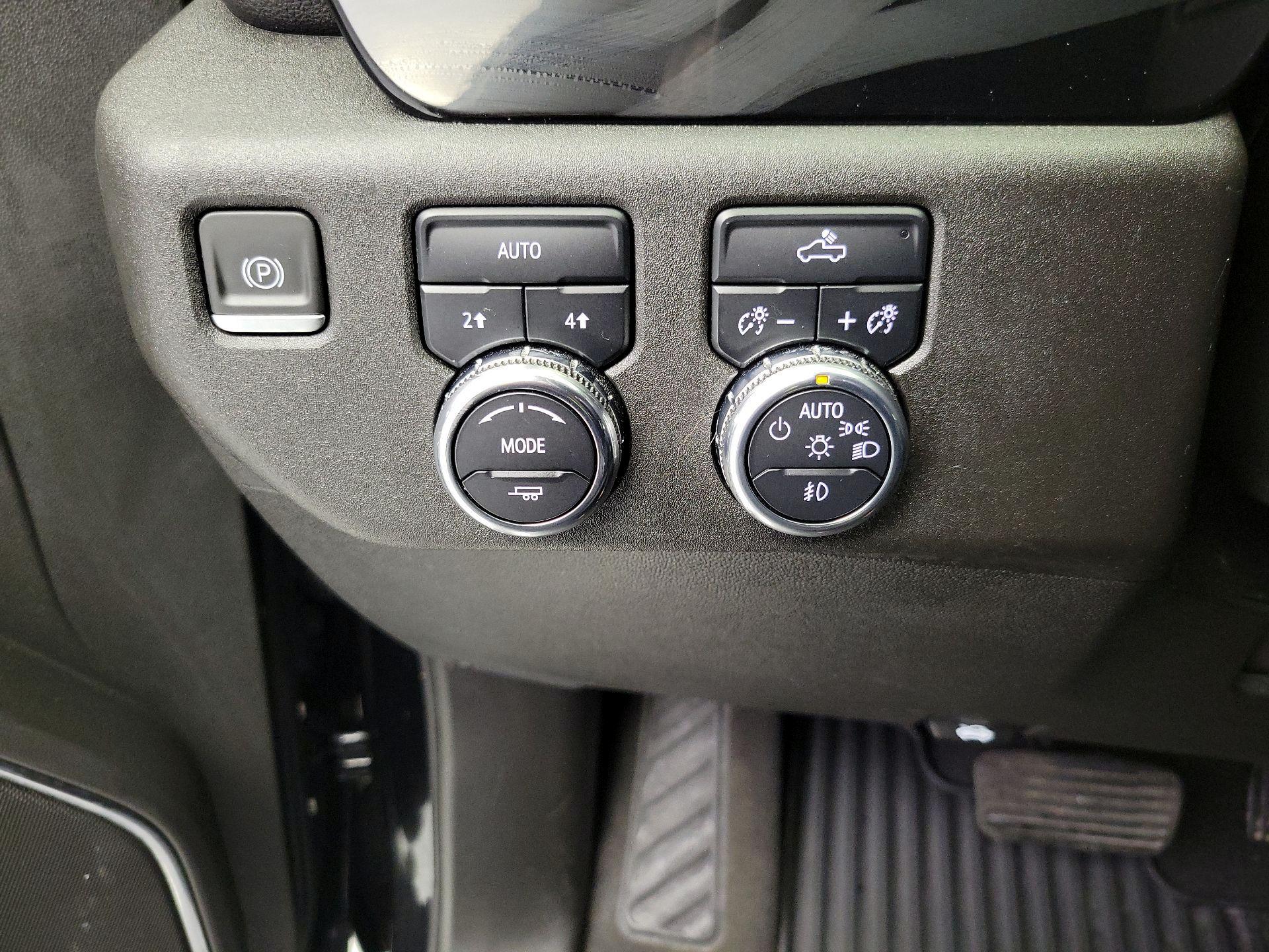 Thumbnail: 2023 GMC Sierra 1500 - 13
