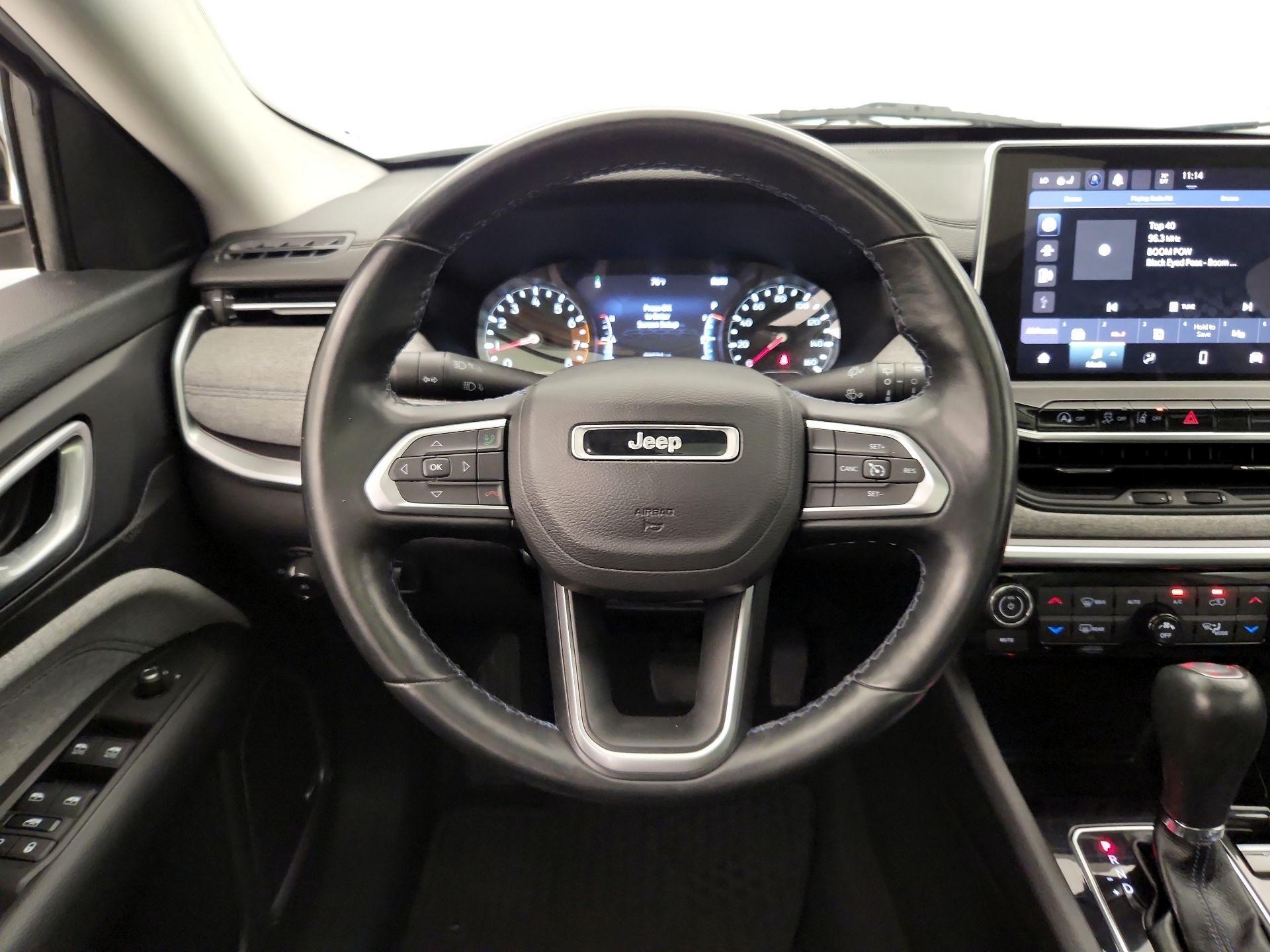 Thumbnail: 2022 Jeep Compass - 10