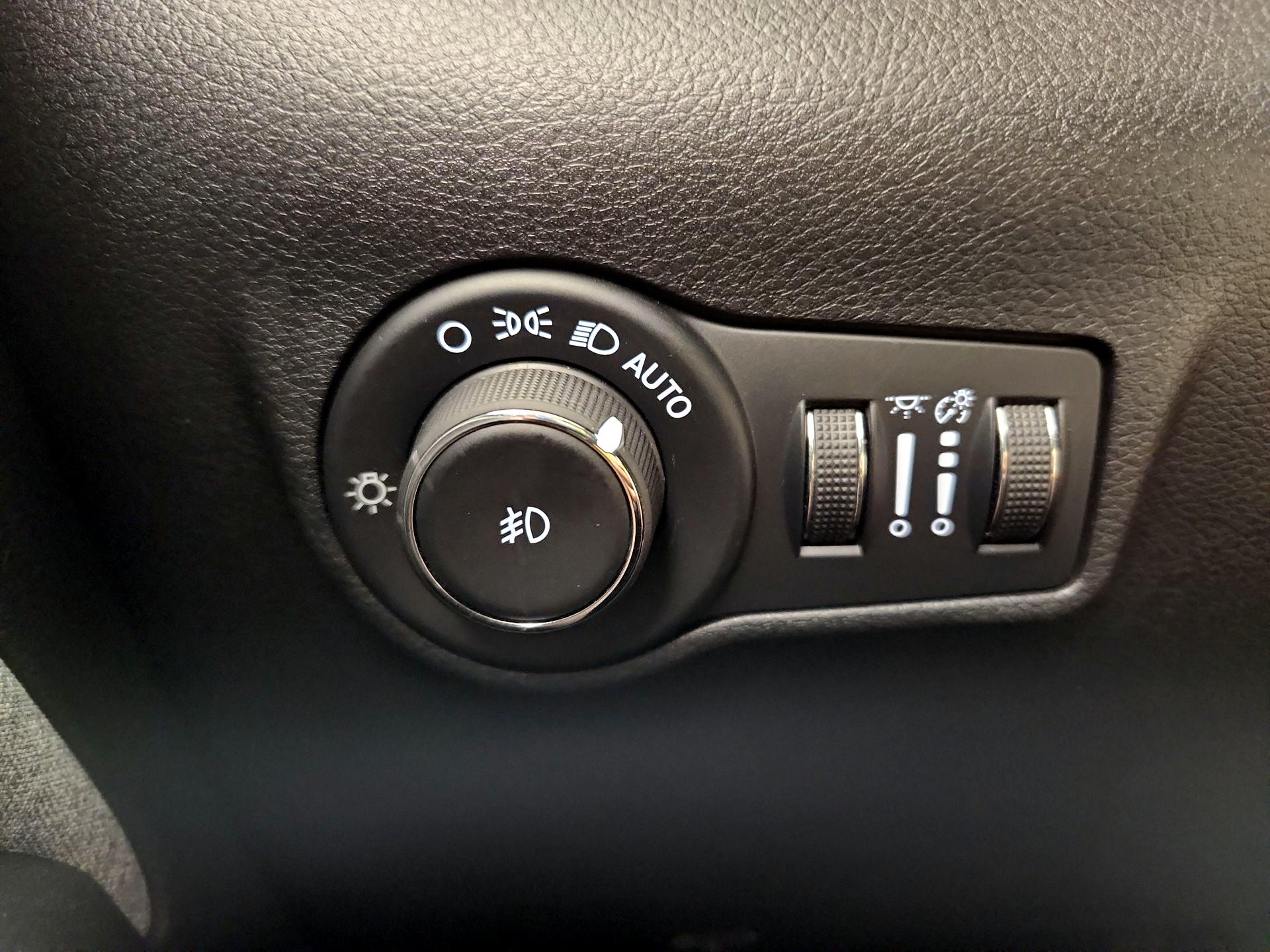 Thumbnail: 2024 Jeep Compass - 13