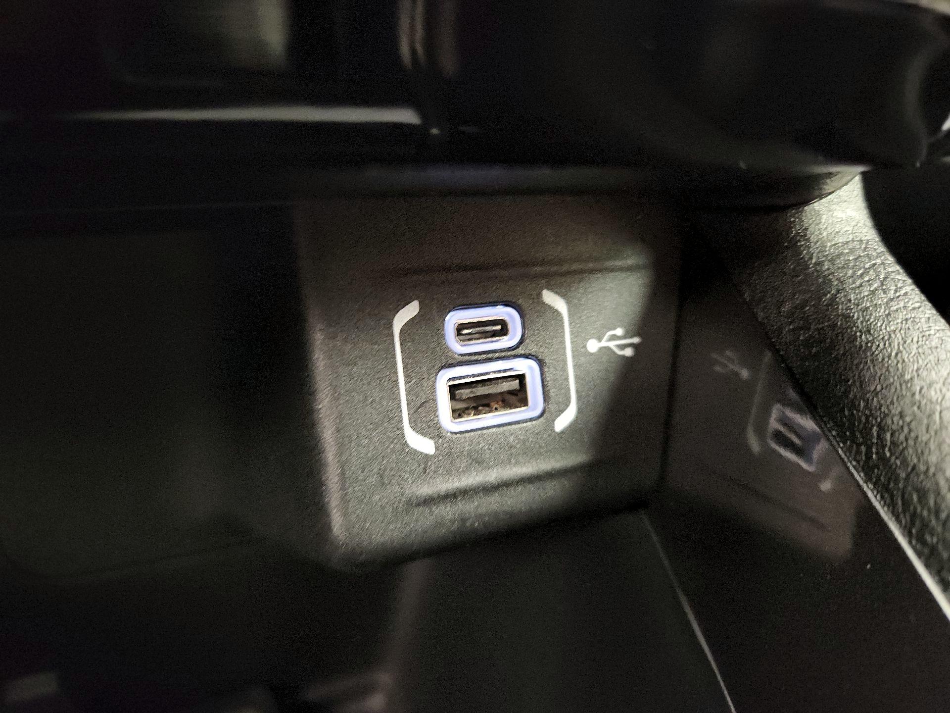 Thumbnail: 2024 Jeep Compass - 18