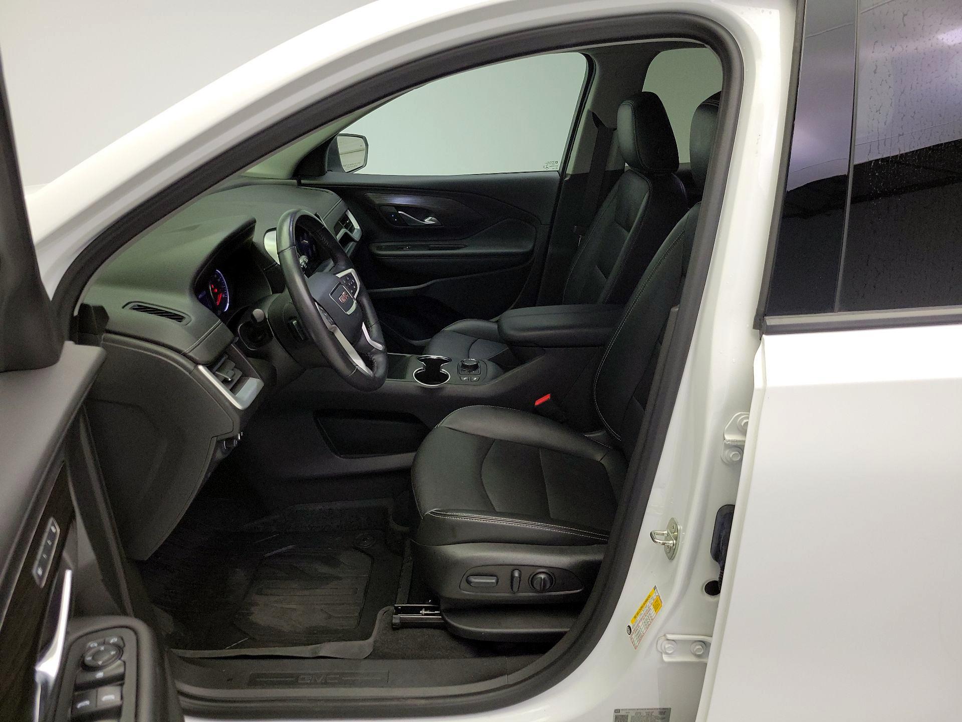 Thumbnail: 2022 GMC Terrain - 11