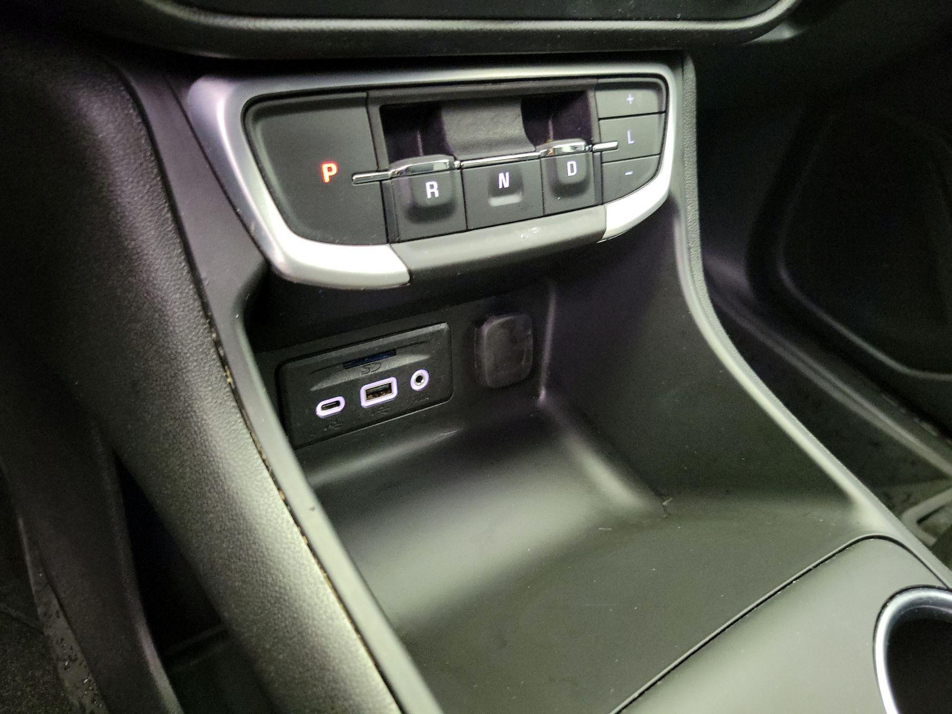 Thumbnail: 2022 GMC Terrain - 18