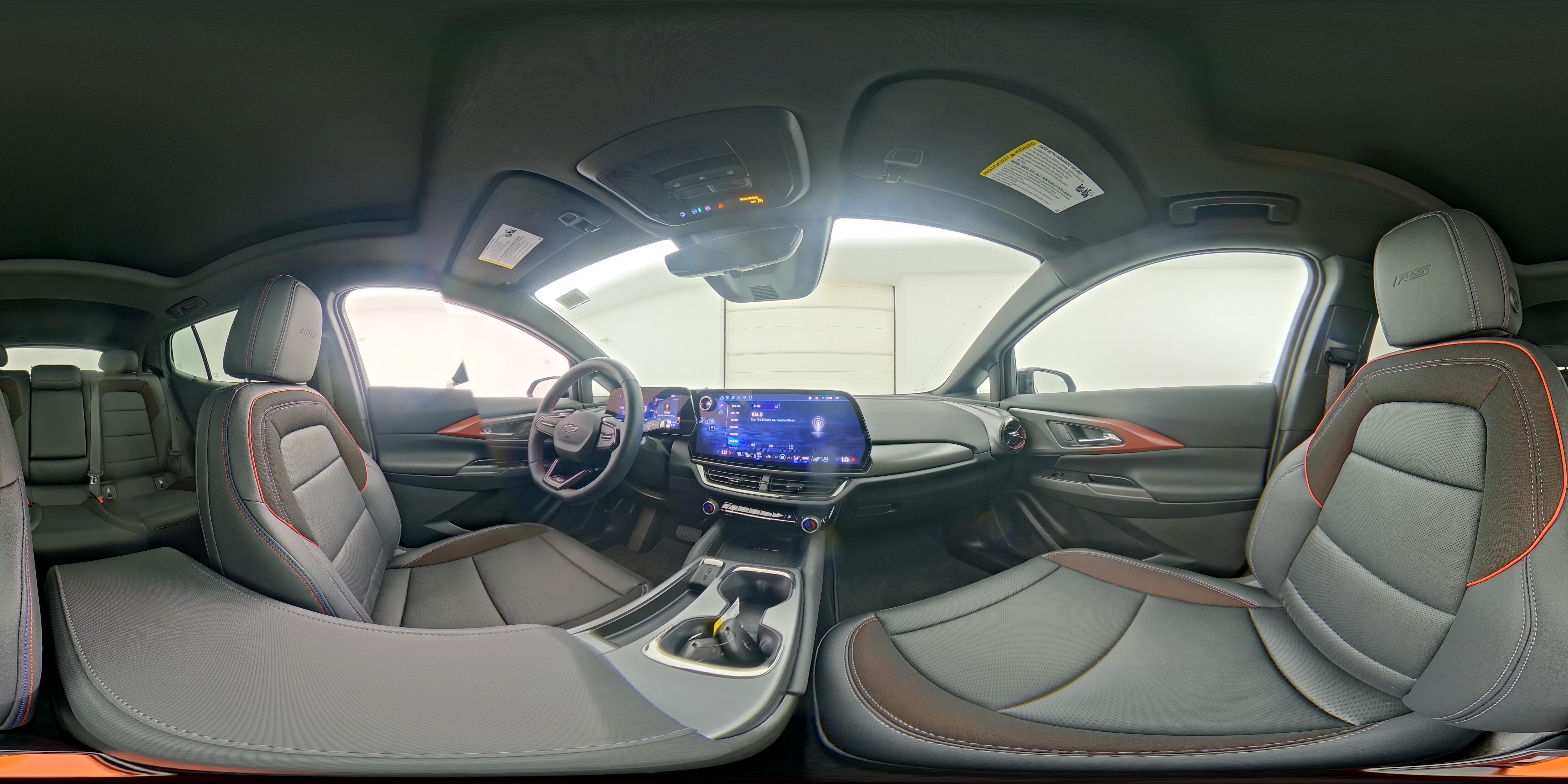 2025 Chevrolet Equinox EV RS - Photo 26
