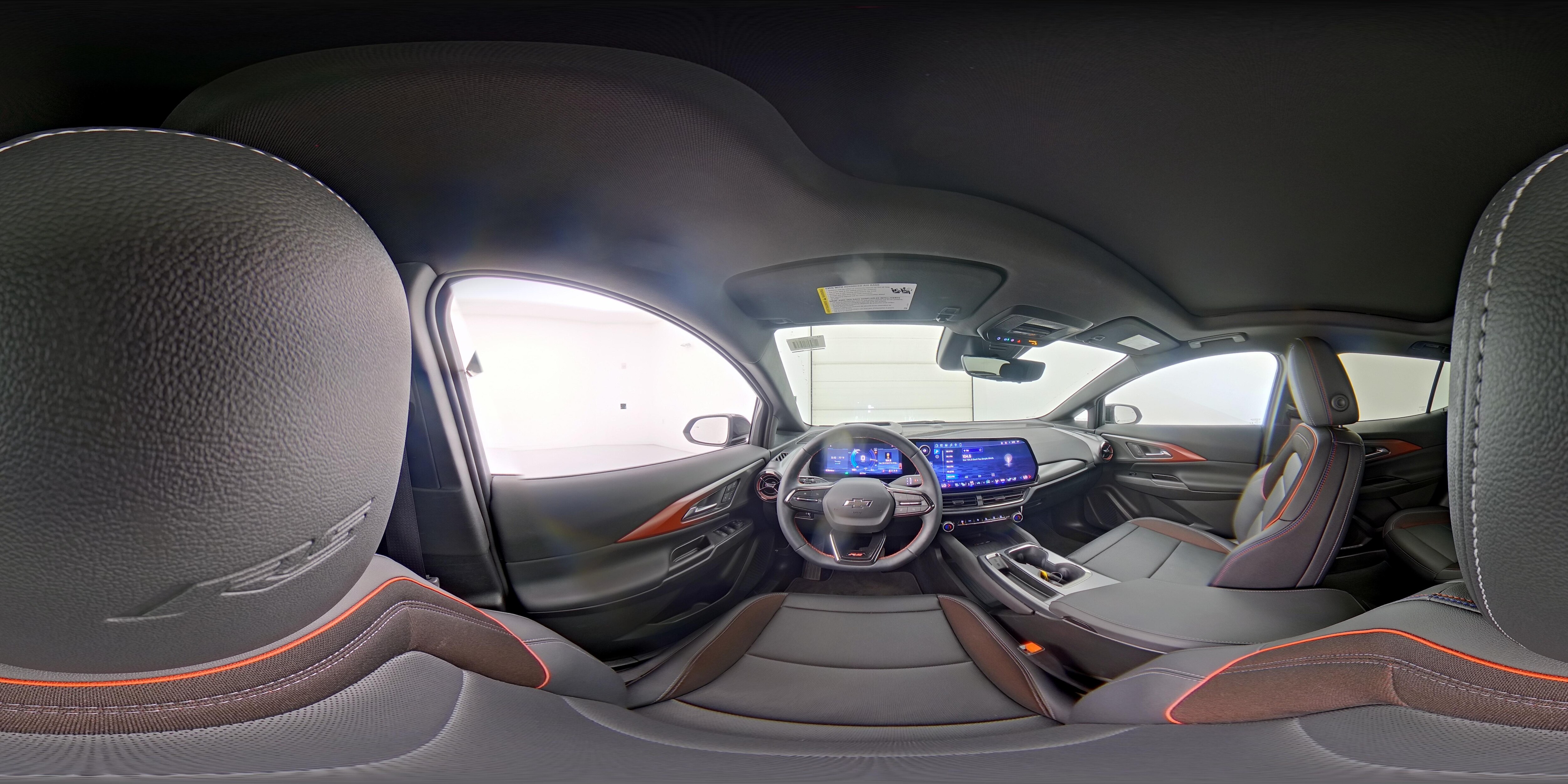 2025 Chevrolet Equinox EV RS - Photo 28