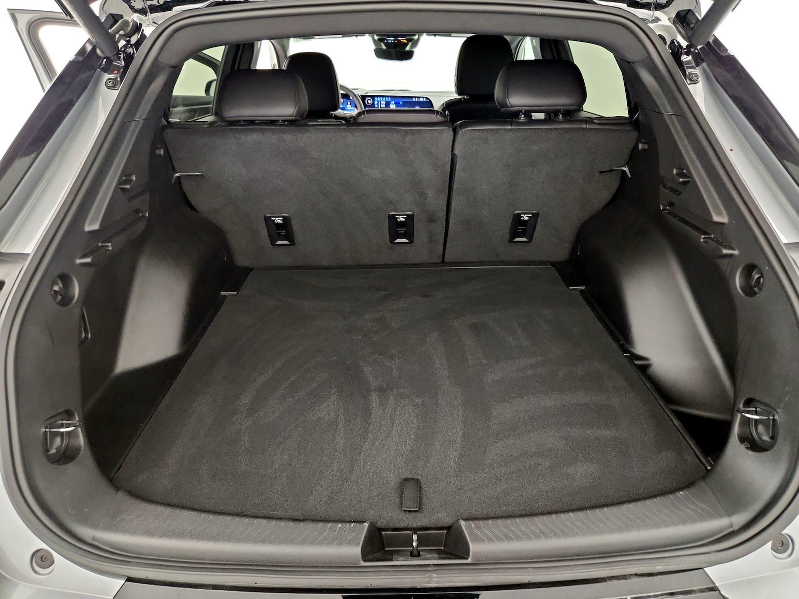 2025 Chevrolet Equinox EV RS - Photo 23