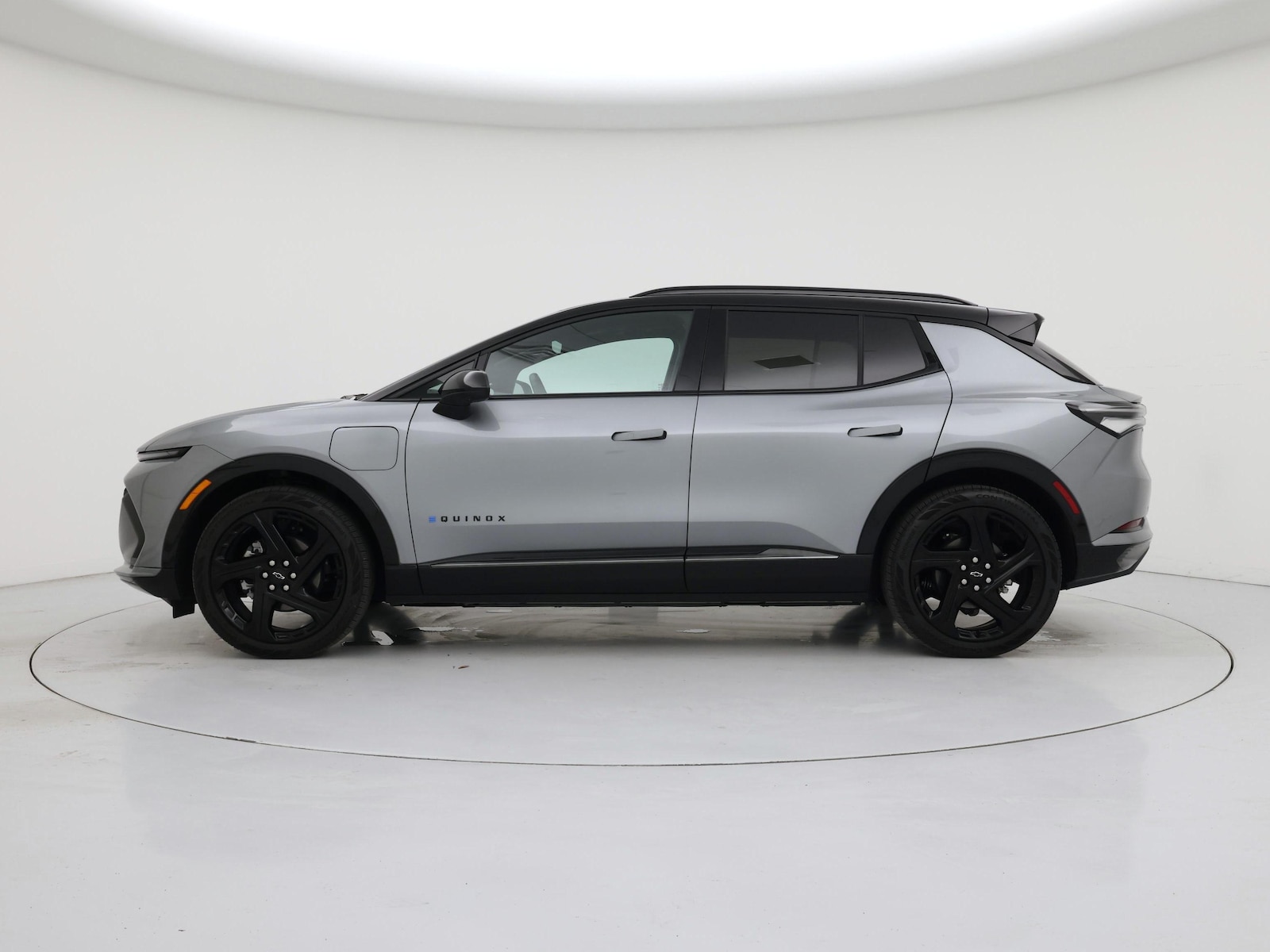 2025 Chevrolet Equinox EV RS - Photo 4