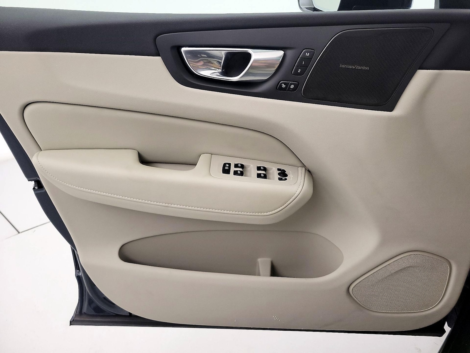 2025 Volvo XC60 Ultra - Photo 13