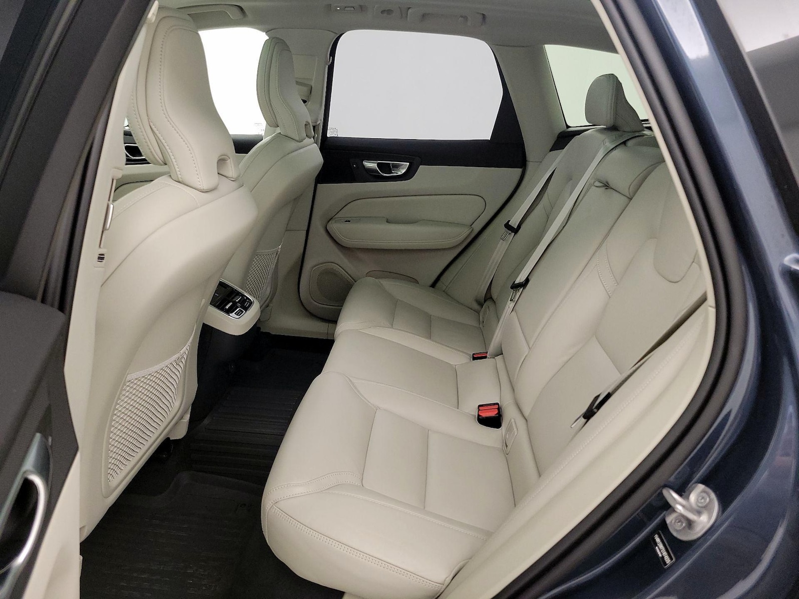 2025 Volvo XC60 Ultra - Photo 22