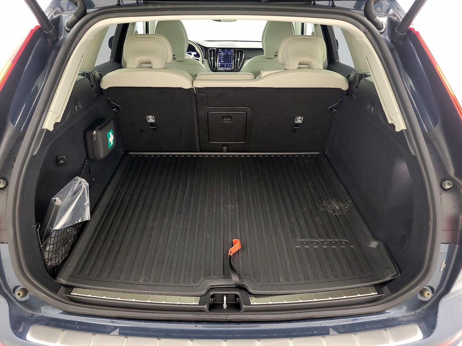 2025 Volvo XC60 Ultra - Photo 23