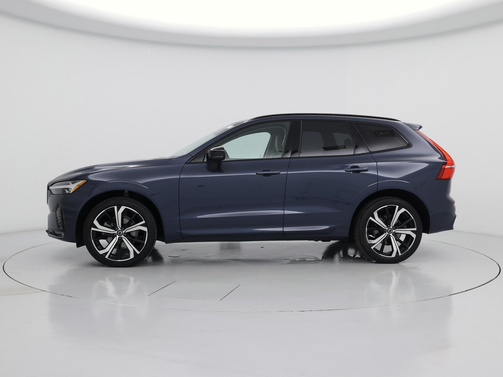 2025 Volvo XC60 Ultra - Photo 4