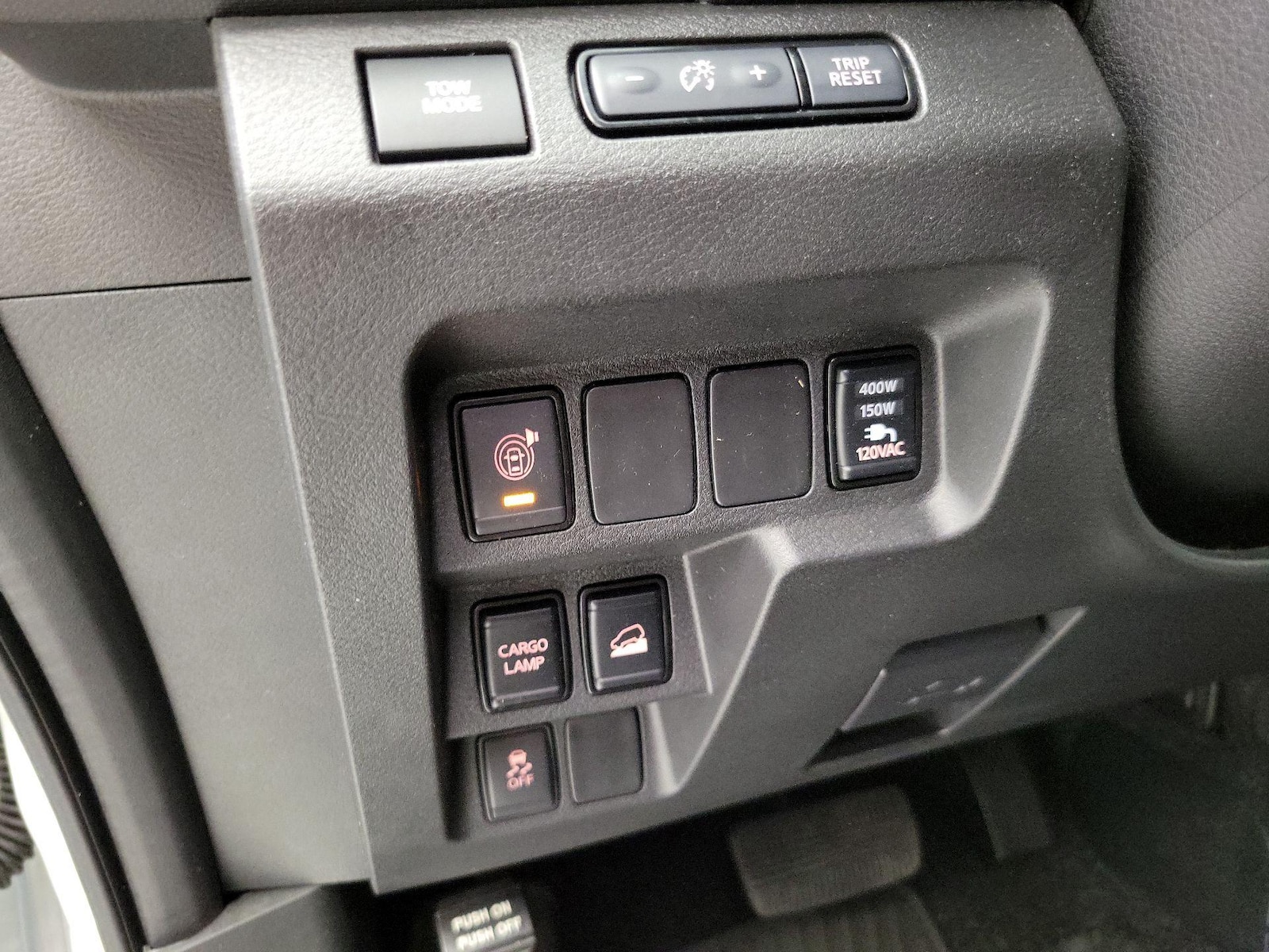 2024 Nissan Frontier SV - Photo 14