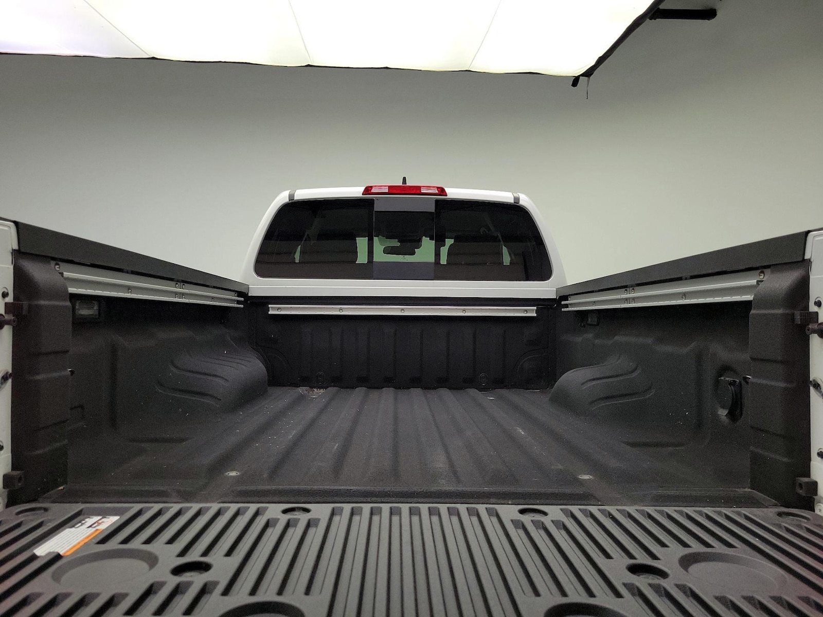2024 Nissan Frontier SV - Photo 21