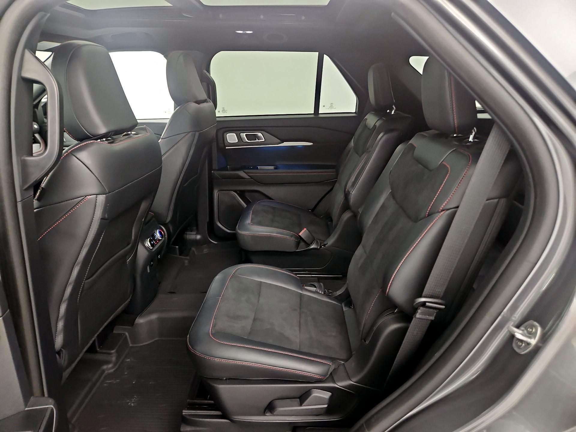 Thumbnail: 2025 Ford Explorer - 18