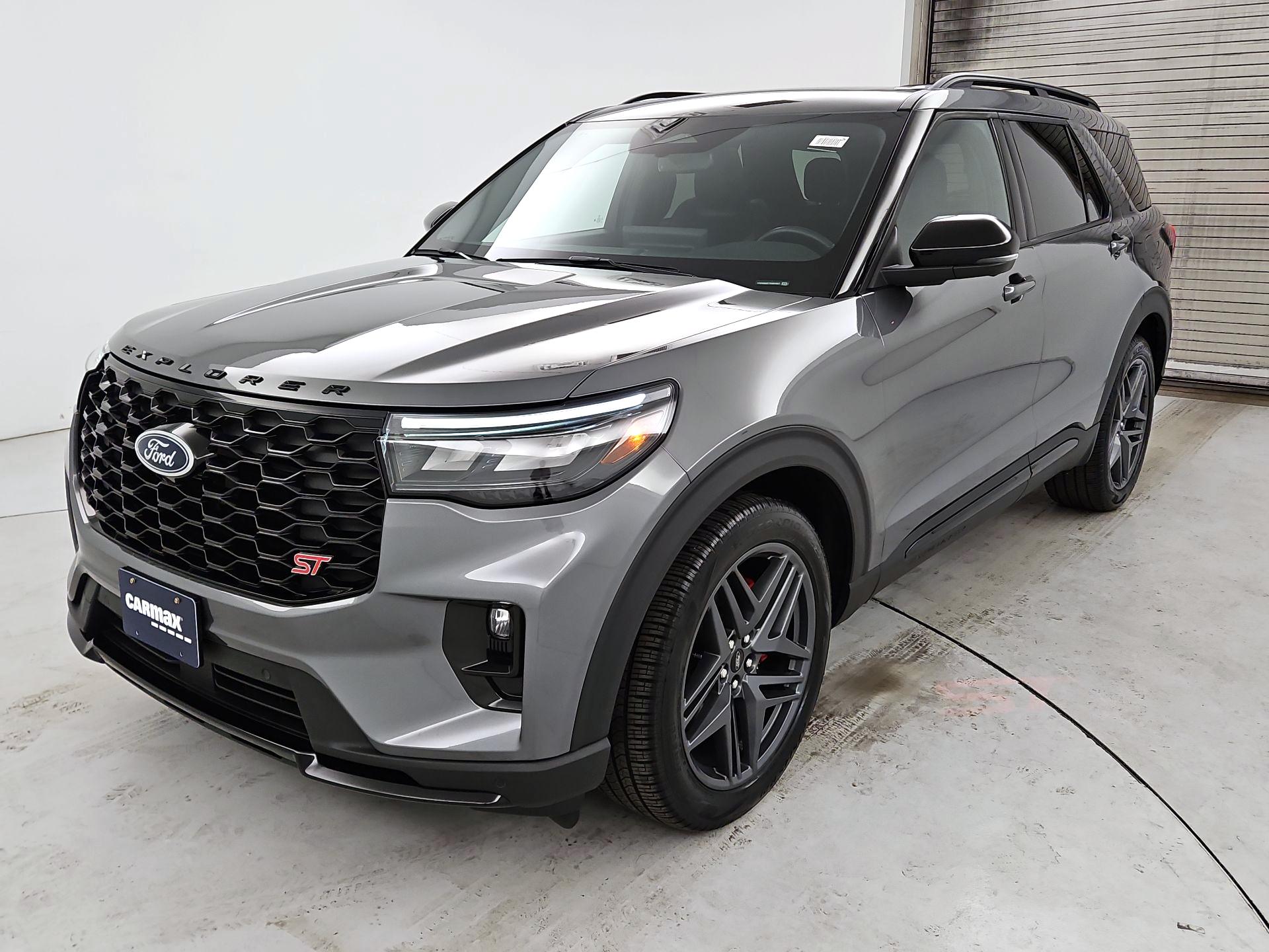 Thumbnail: 2025 Ford Explorer - 3