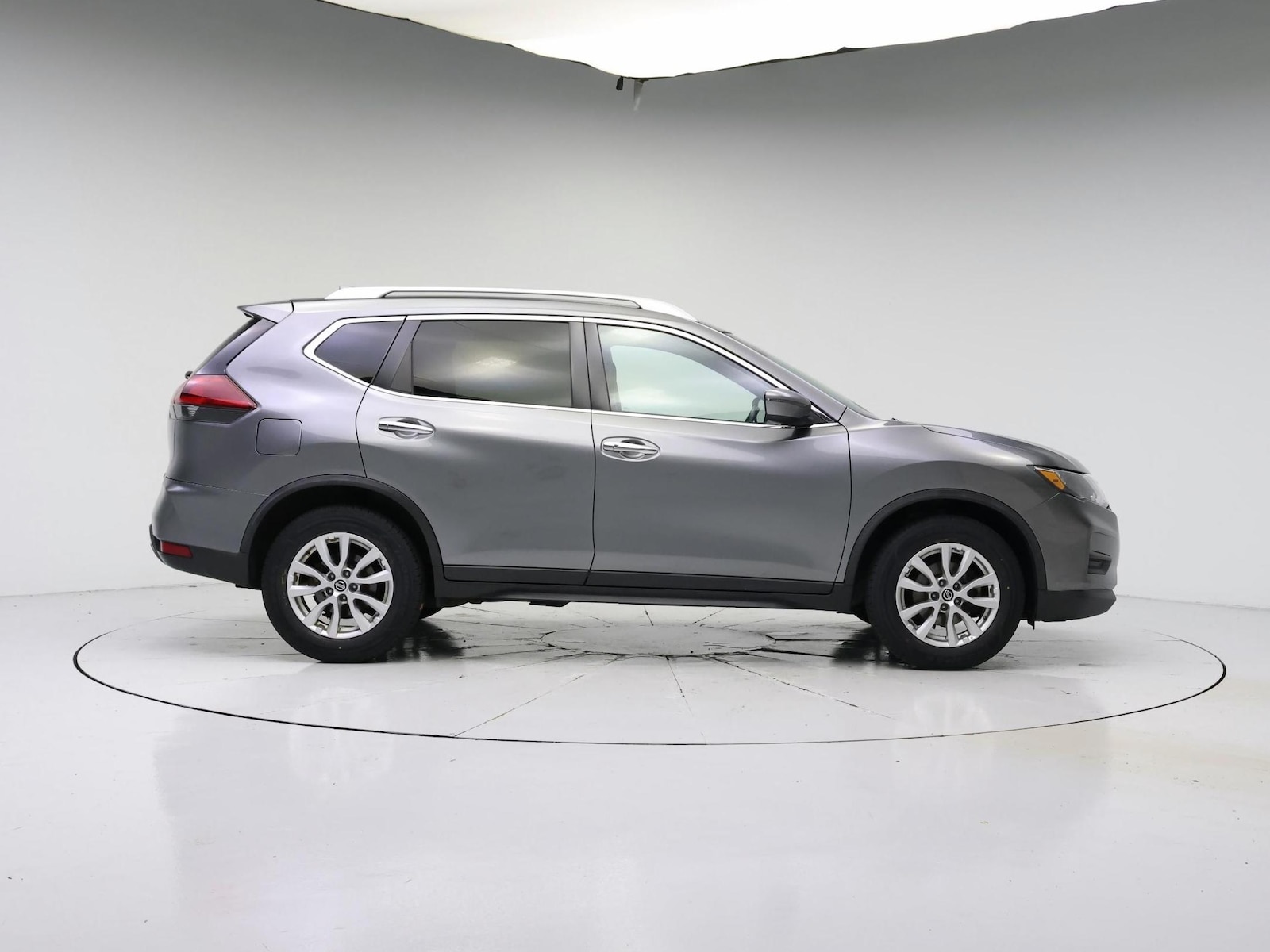 2018 Nissan Rogue SV - Photo 8