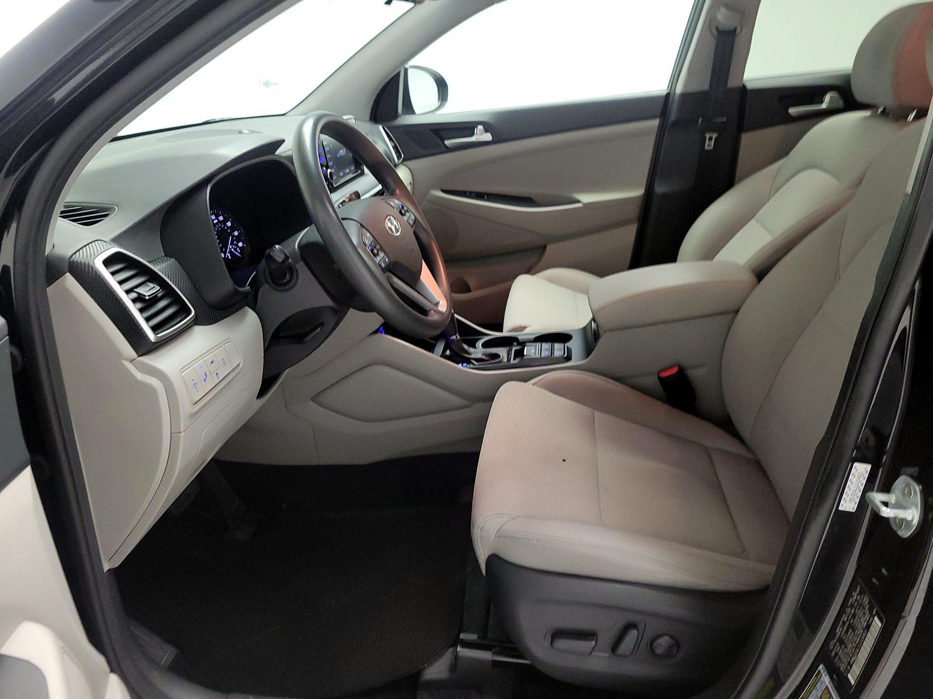 Thumbnail: 2020 Hyundai Tucson - 11