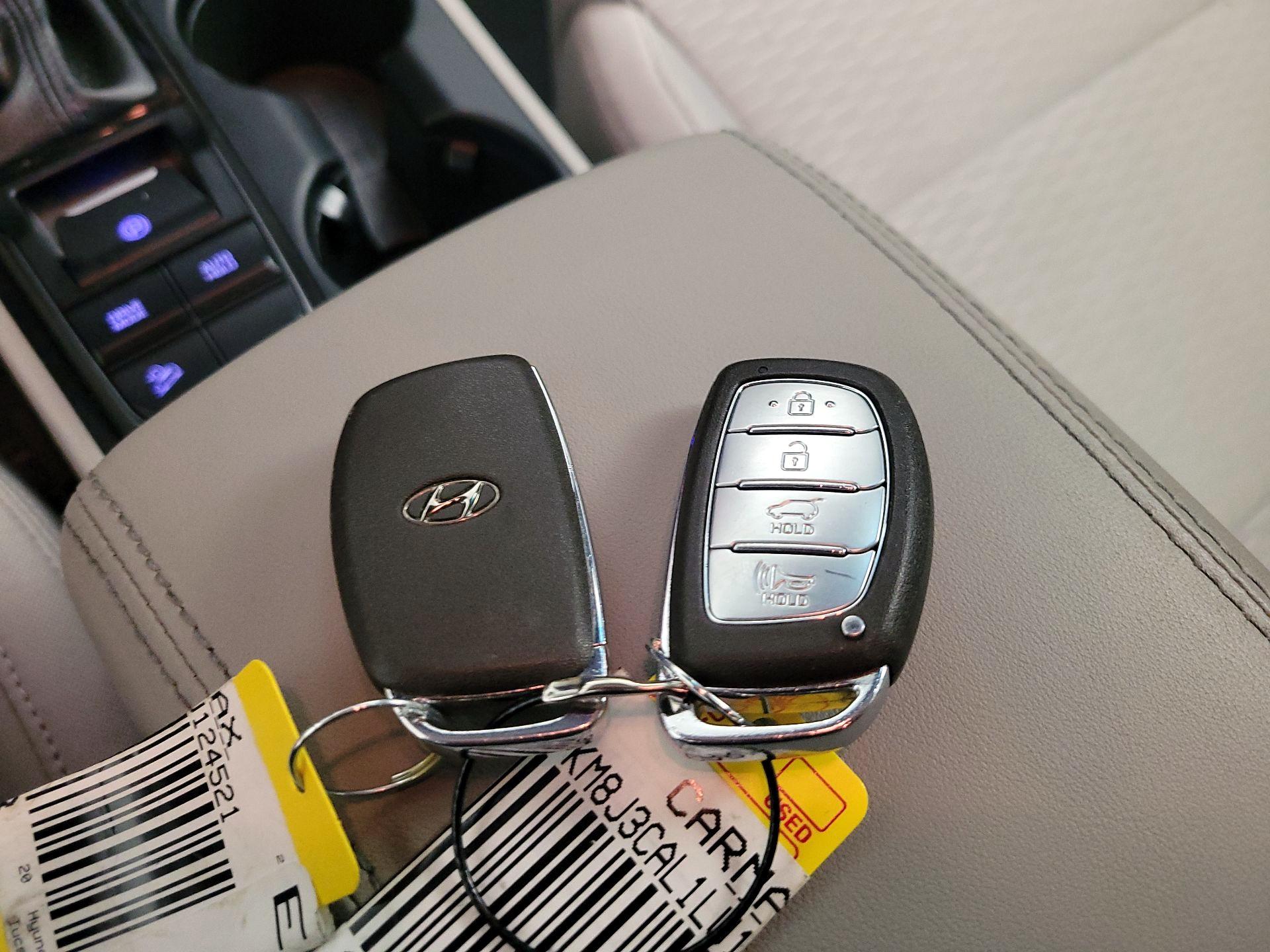 Thumbnail: 2020 Hyundai Tucson - 18