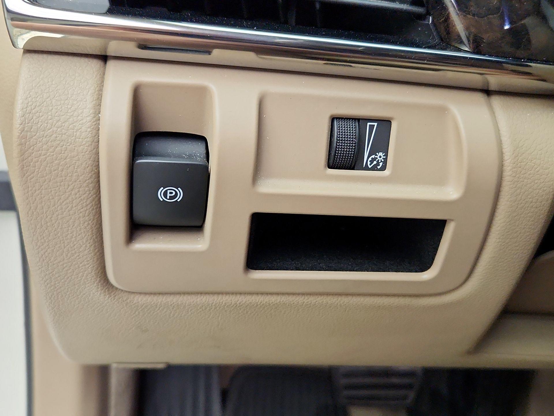 Thumbnail: 2014 Cadillac CTS - 11
