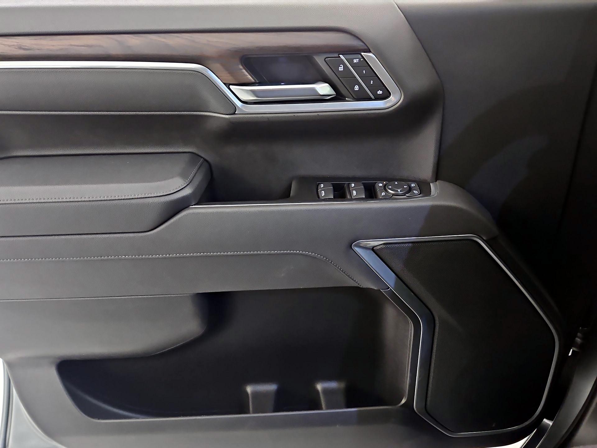 Thumbnail: 2026 GMC Sierra 1500 - 10
