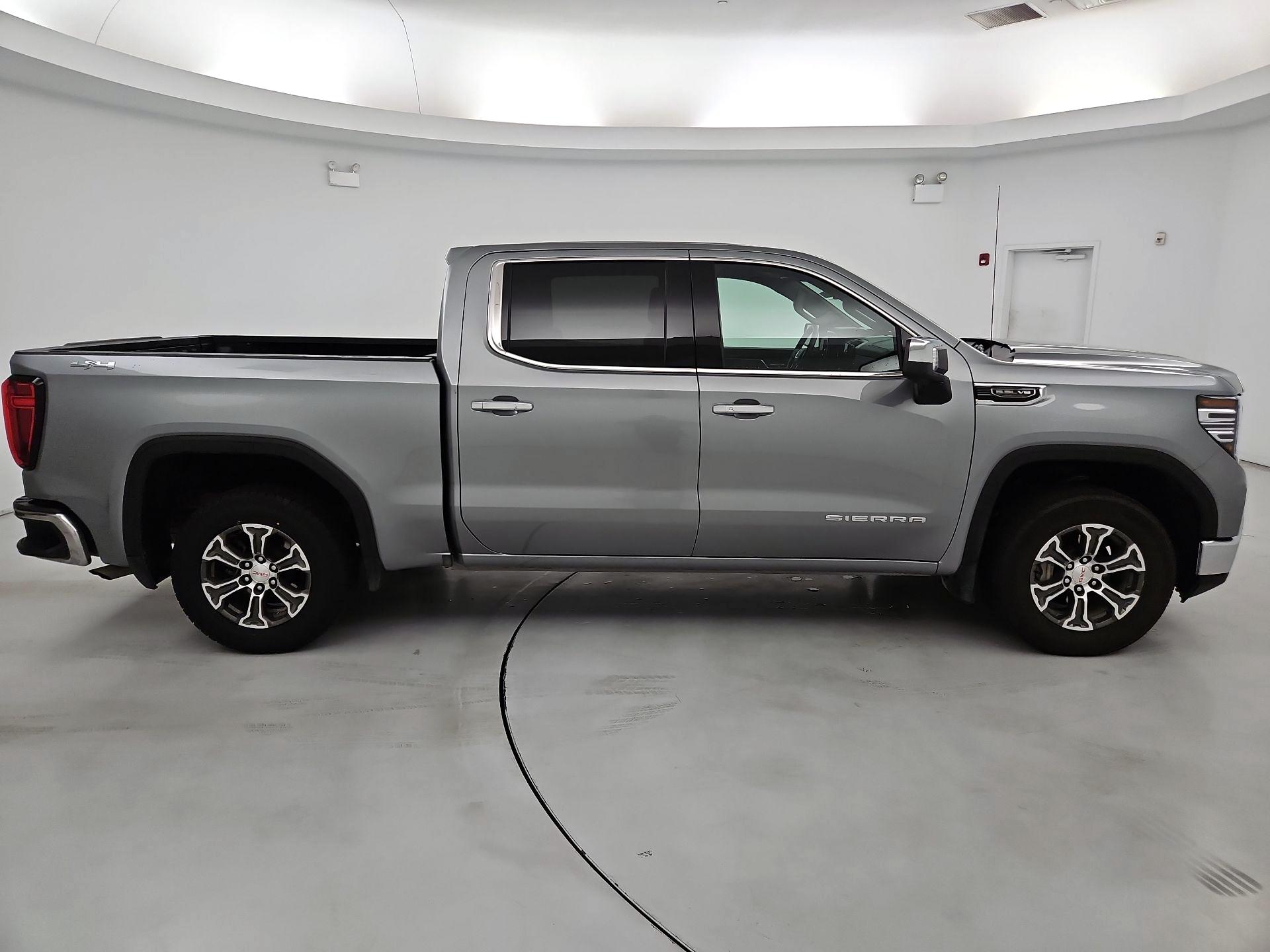 Thumbnail: 2026 GMC Sierra 1500 - 4