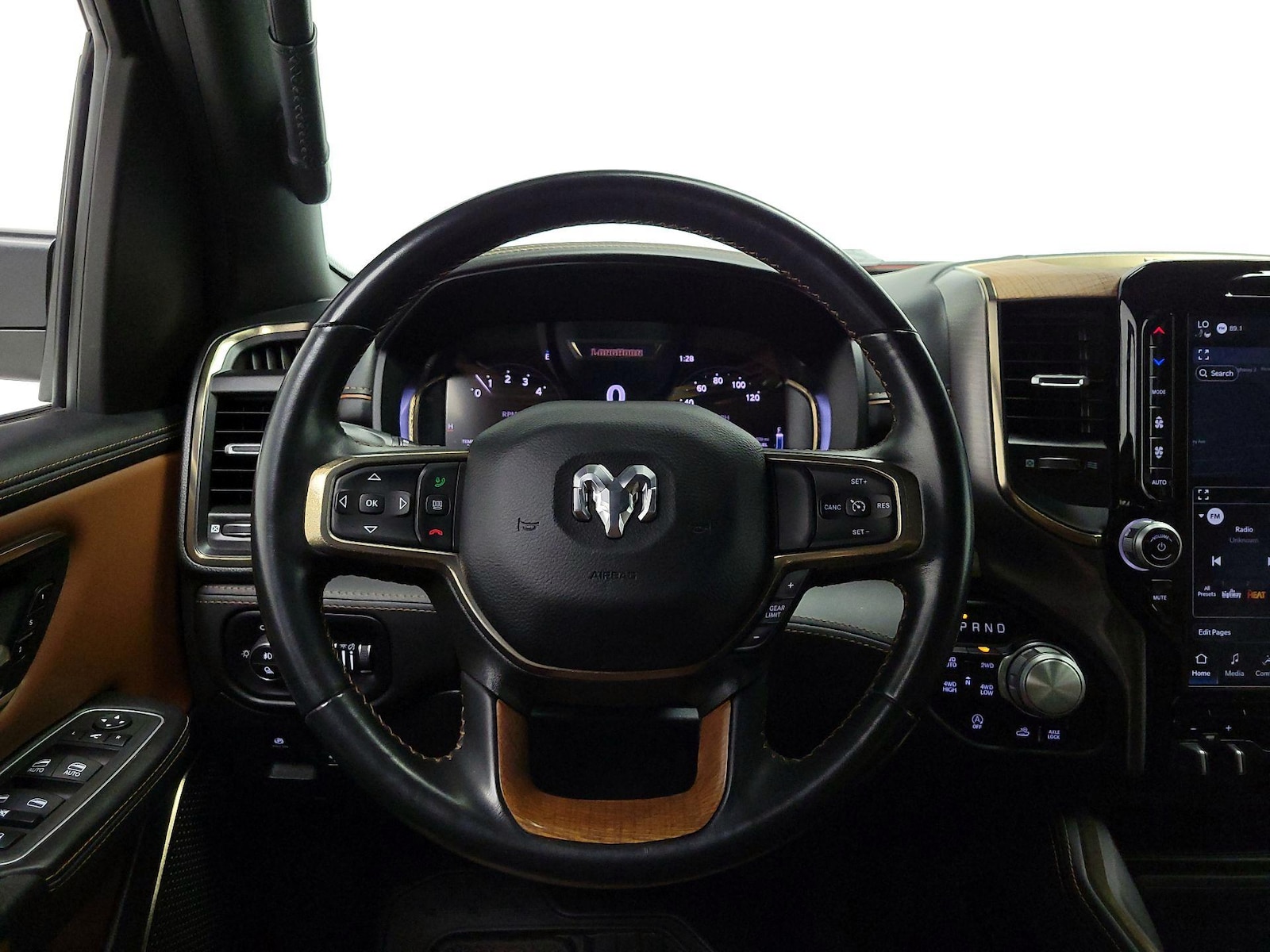 2024 RAM Ram 1500 Pickup Longhorn - Photo 11