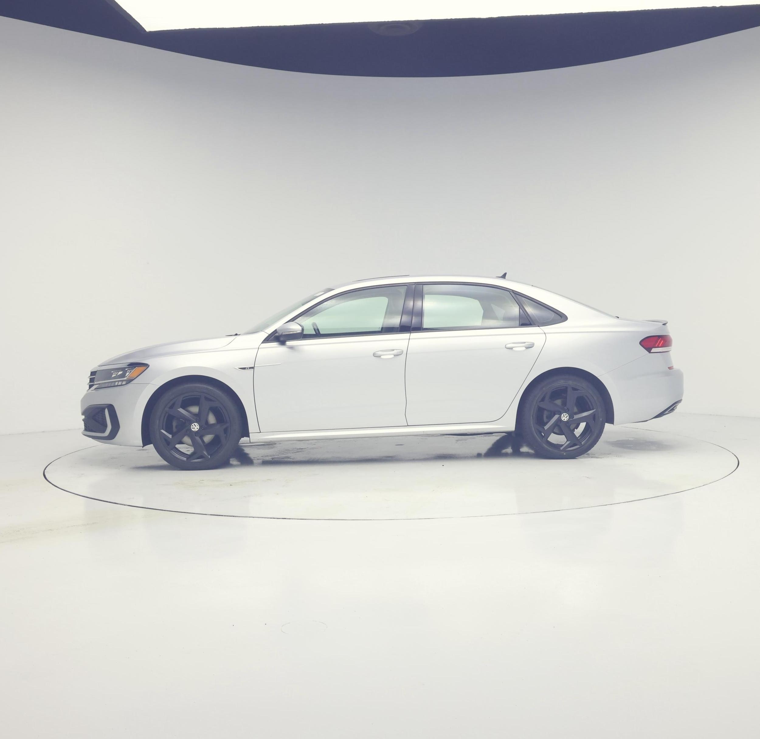 Thumbnail: 2020 Volkswagen Passat - 3