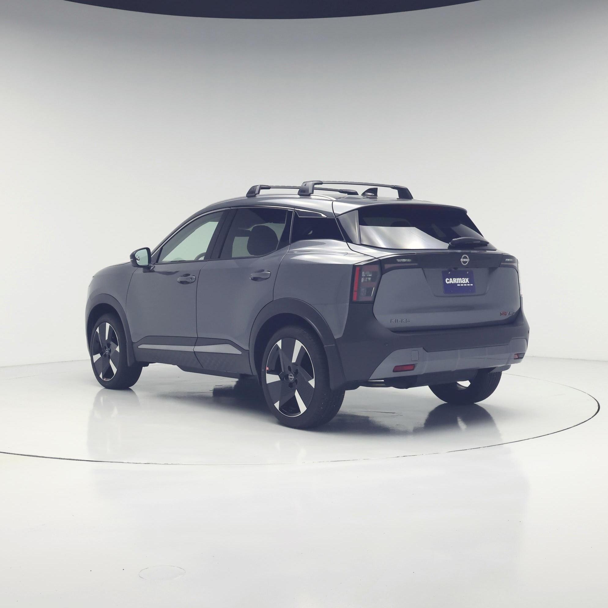 Thumbnail: 2026 Nissan Kicks - 2