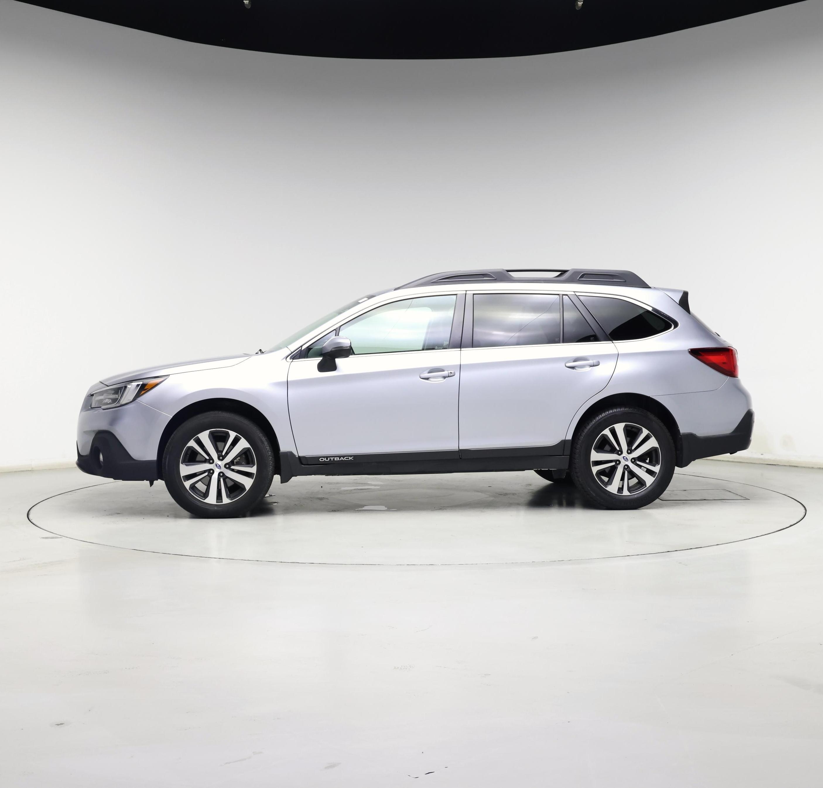 Thumbnail: 2018 Subaru Outback - 3