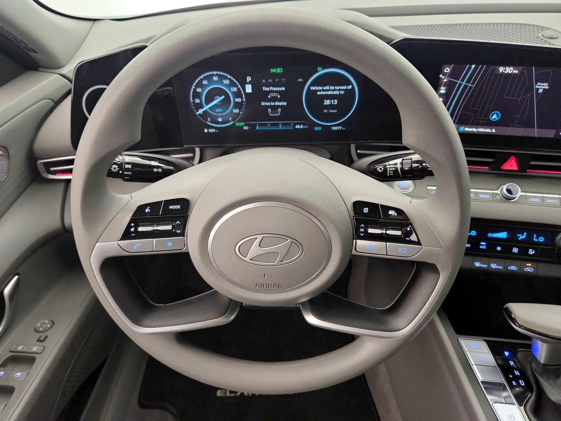 Thumbnail: 2024 Hyundai Elantra - 10