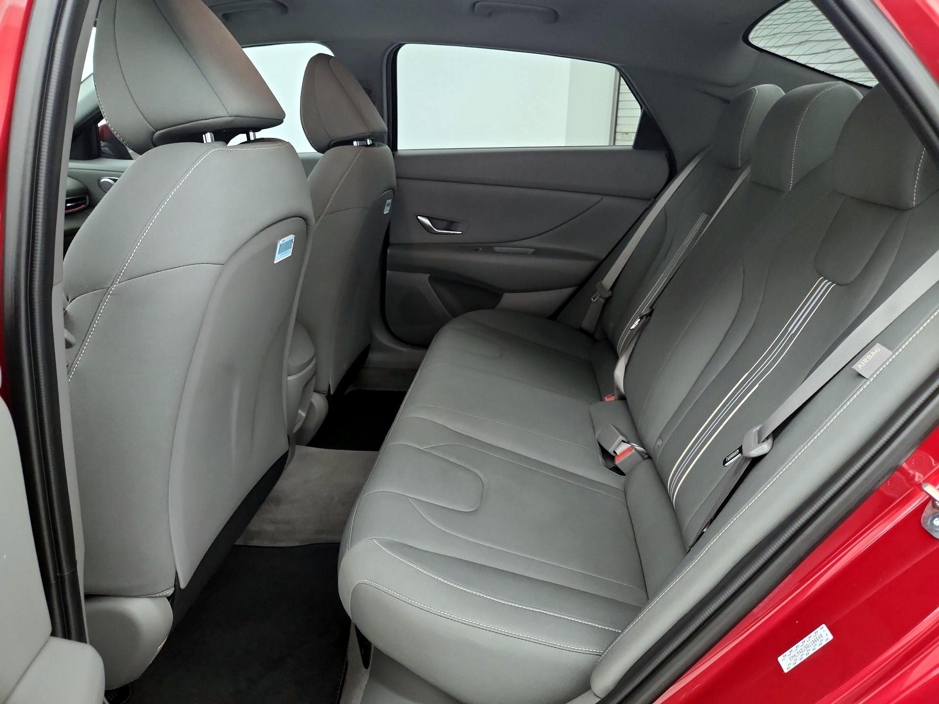 Thumbnail: 2024 Hyundai Elantra - 20