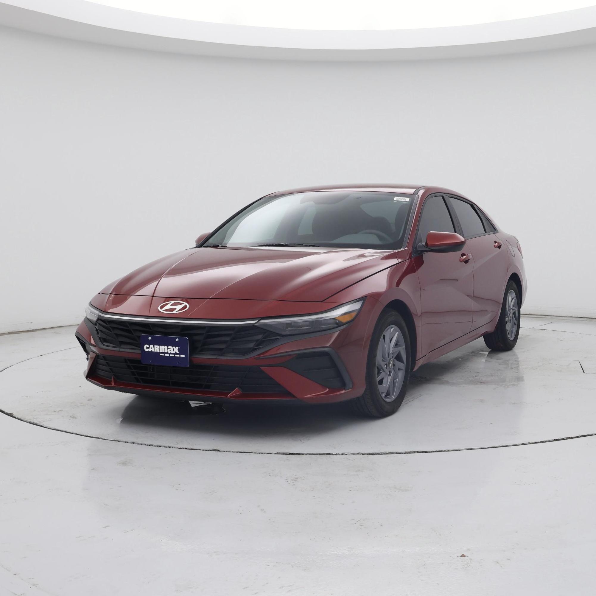 Thumbnail: 2024 Hyundai Elantra - 4