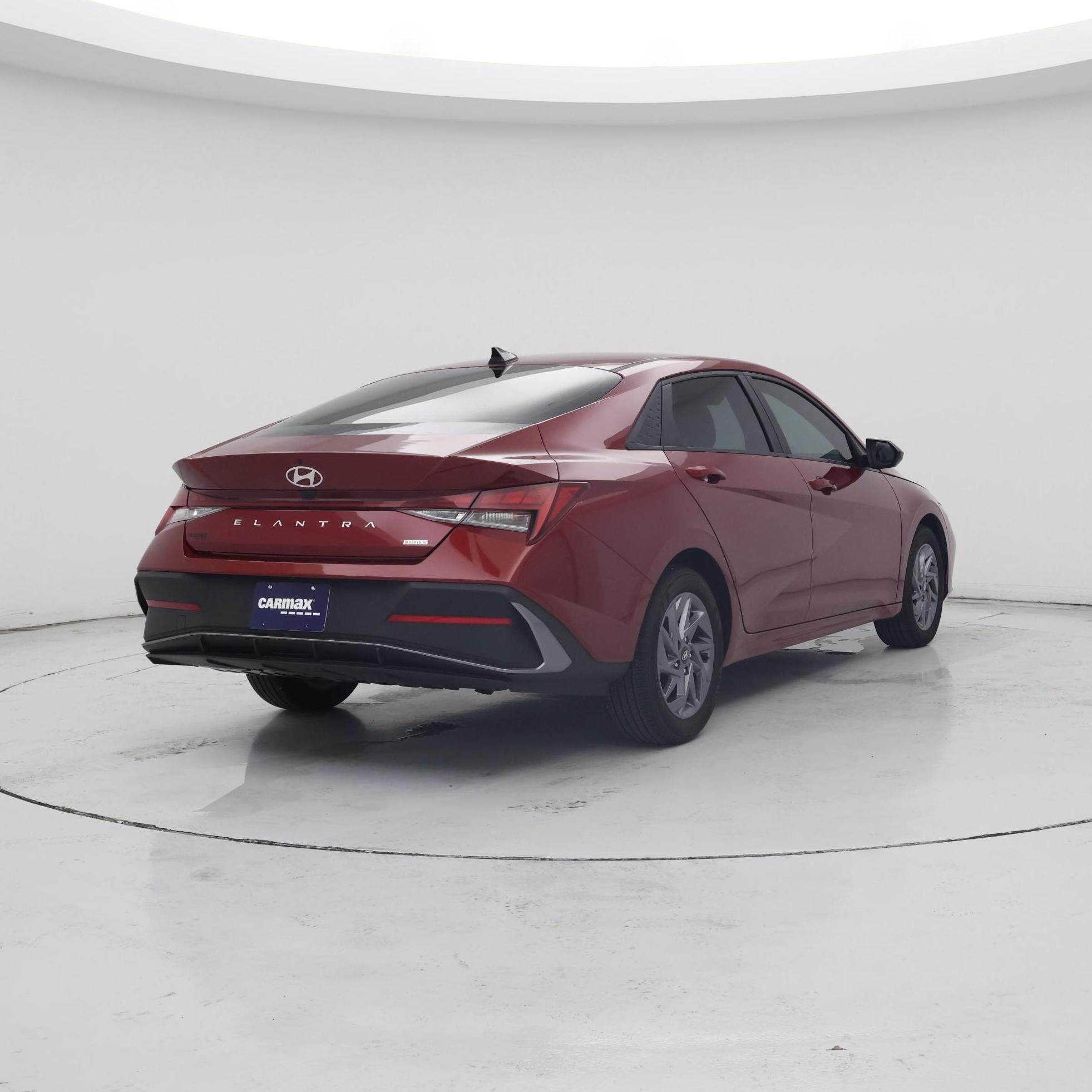 Thumbnail: 2024 Hyundai Elantra - 8