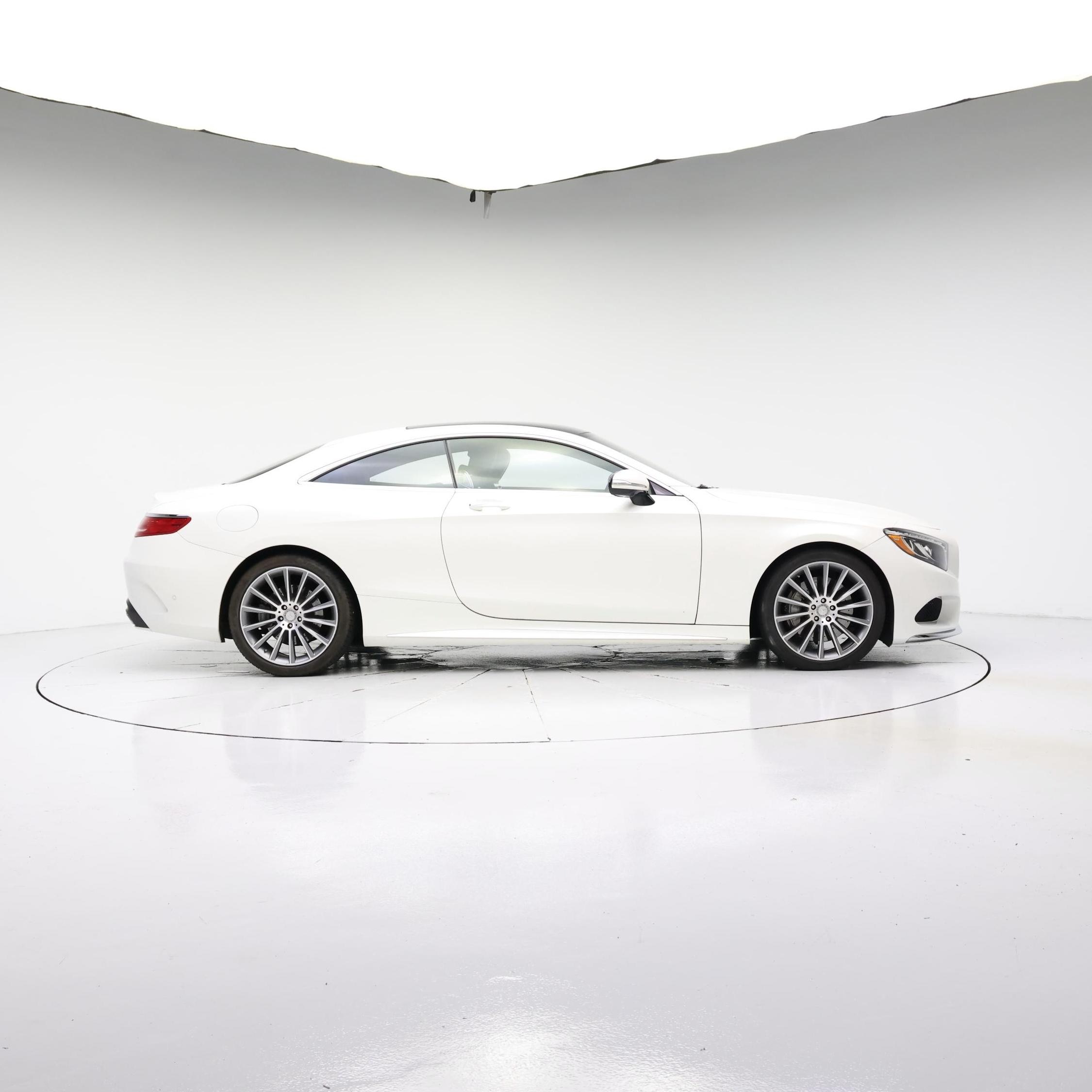 Thumbnail: 2016 Mercedes-Benz S-Class - 7