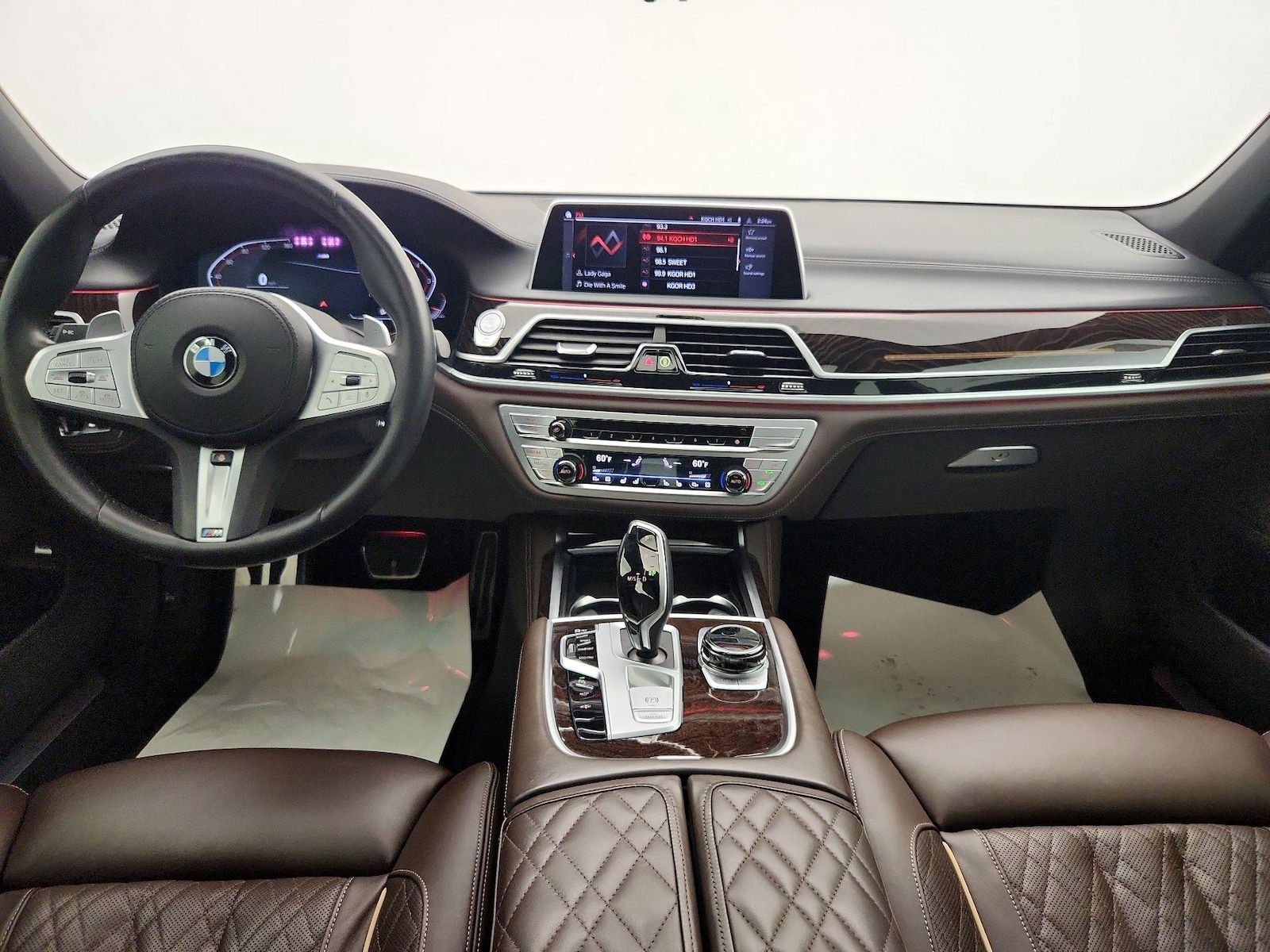 2021 BMW 7 Series 750i - Photo 10
