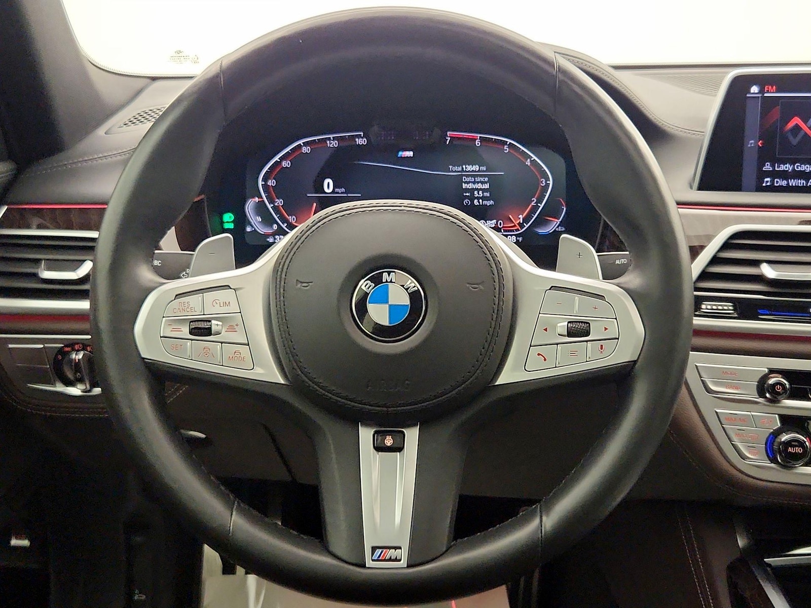 2021 BMW 7 Series 750i - Photo 11