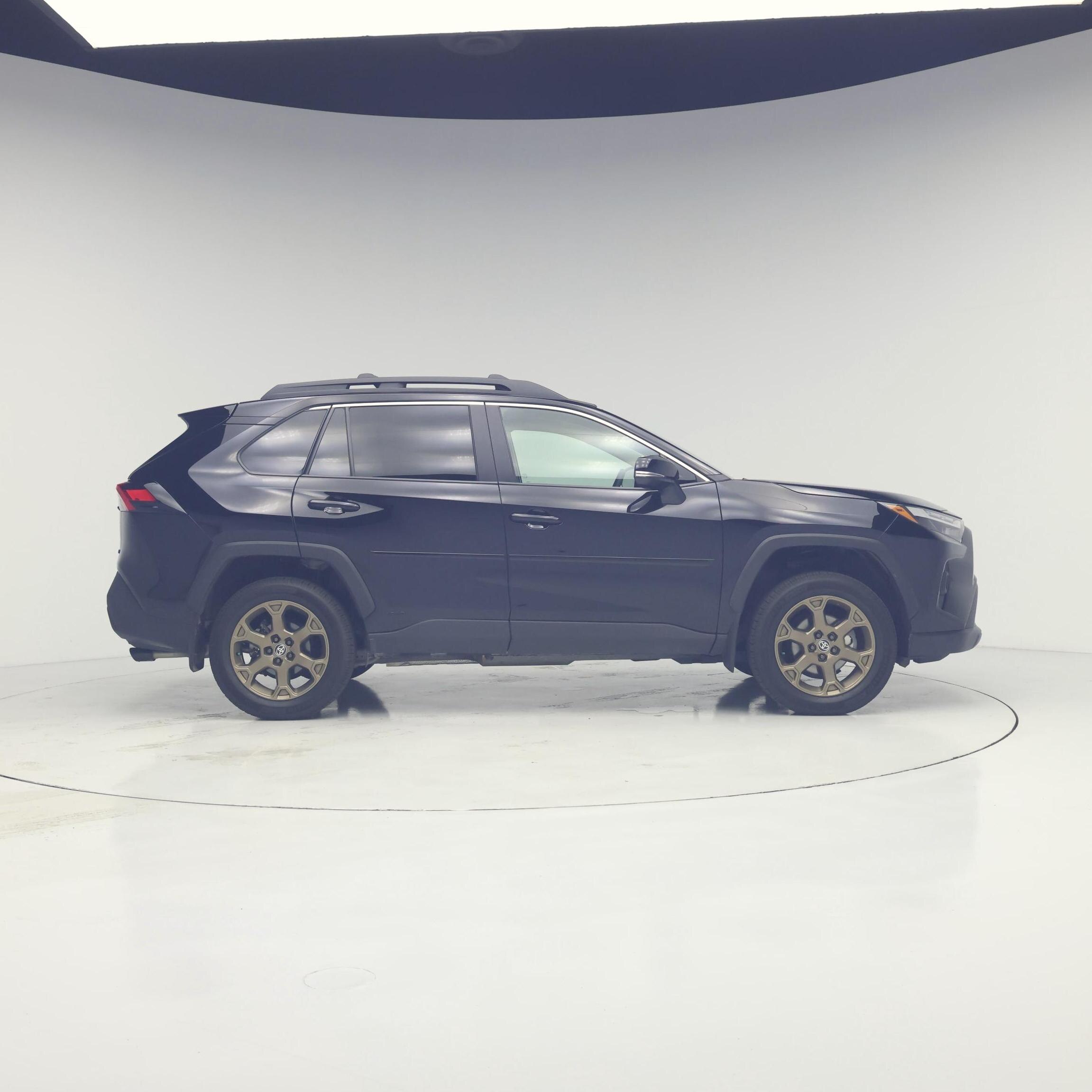 Thumbnail: 2024 Toyota RAV4 - 7