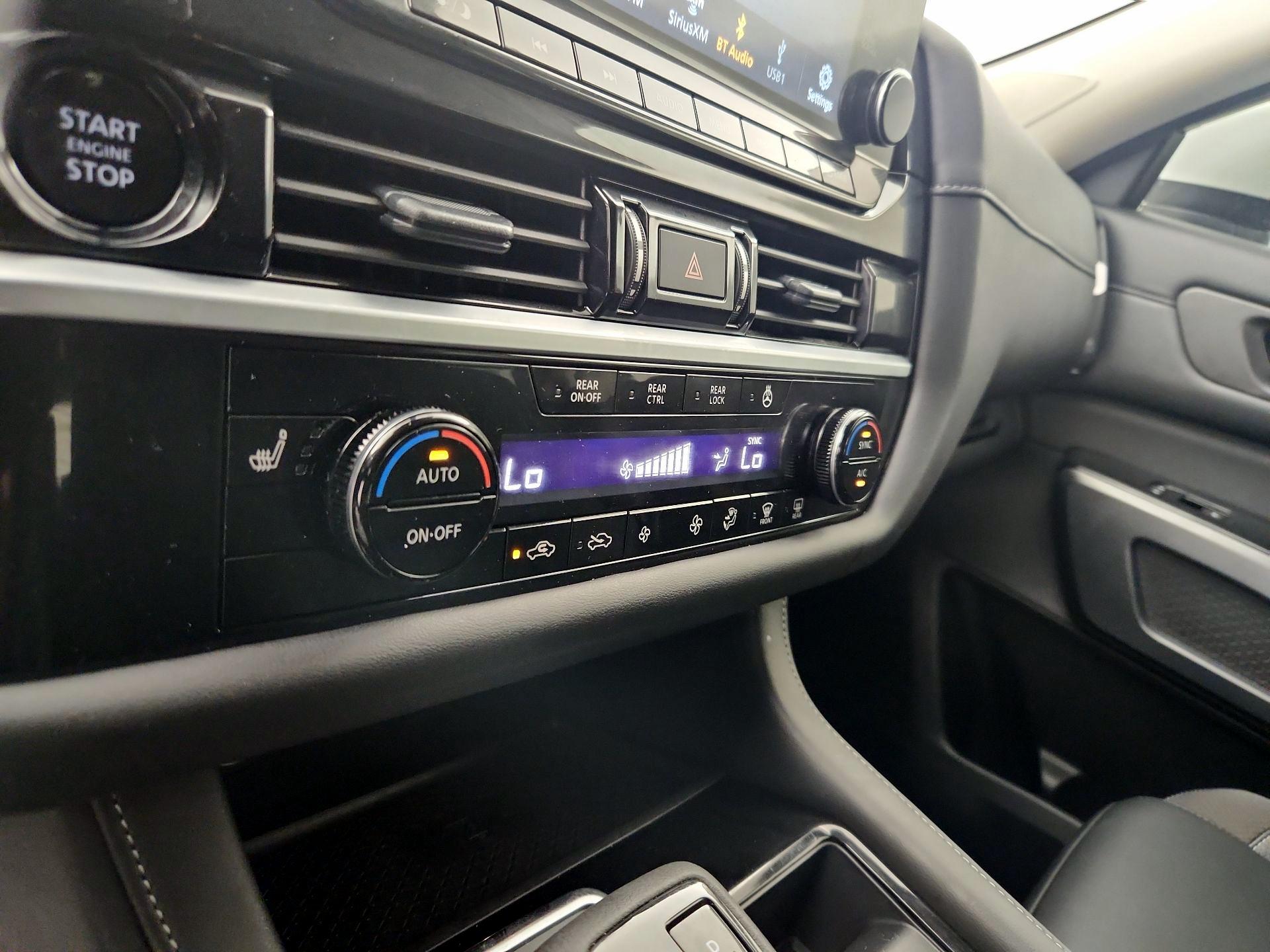 Thumbnail: 2025 Nissan Pathfinder - 17