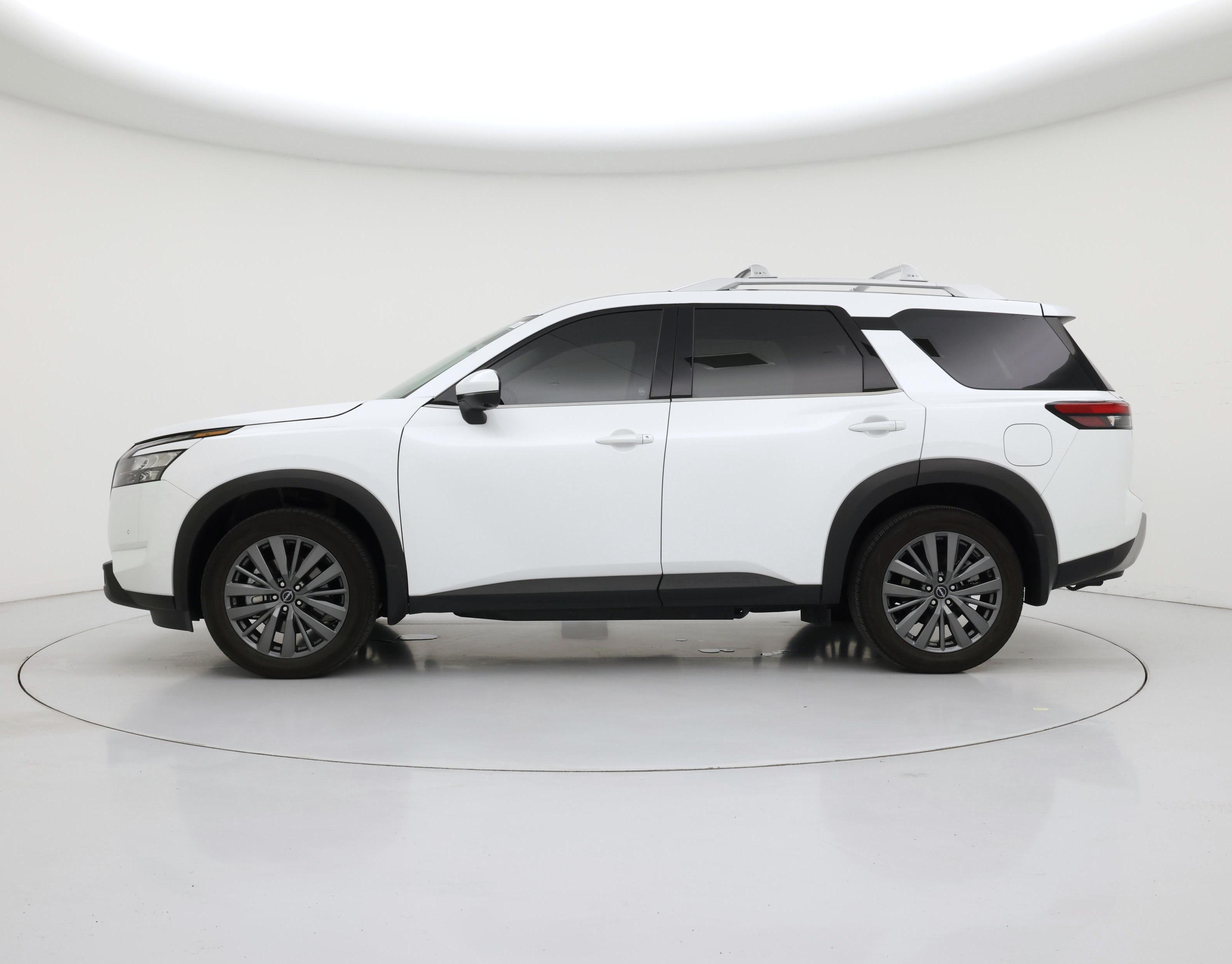 Thumbnail: 2025 Nissan Pathfinder - 3