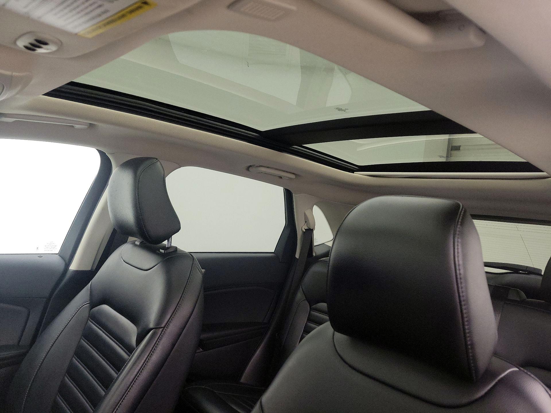 Thumbnail: 2024 Ford Edge - 19