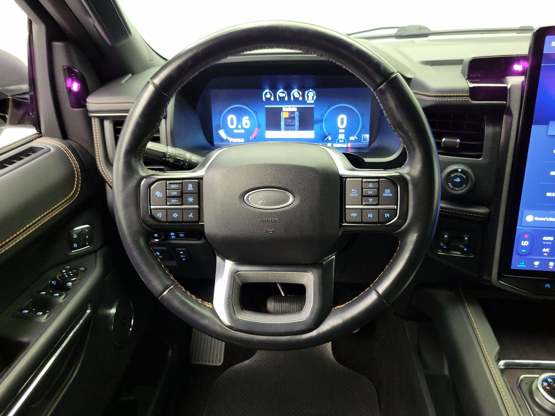 Thumbnail: 2023 Ford Expedition - 10