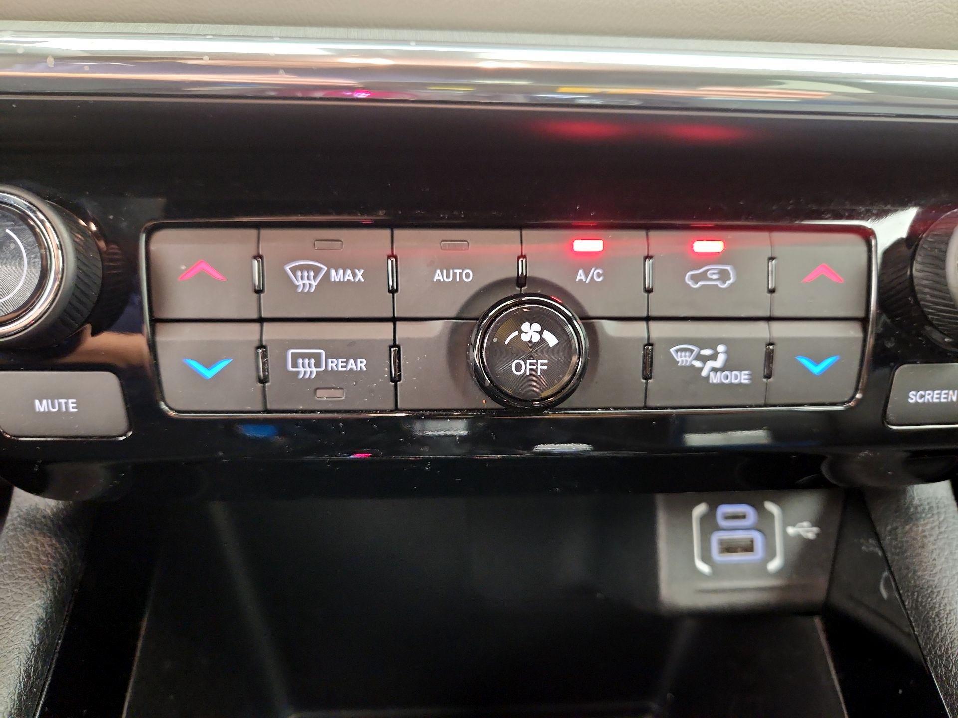 Thumbnail: 2024 Jeep Compass - 16